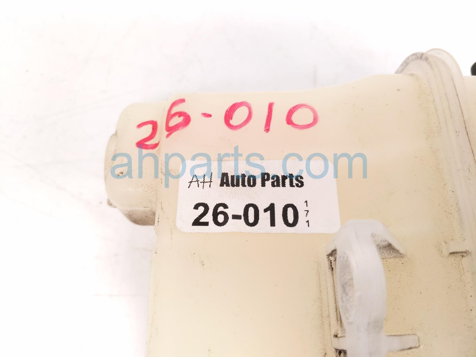 2018 Lexus Is300 Intercooler Reservoir Tank 16640 36031 Replacement 2018 Lexus Is300 Intercooler Reservoir Tank 16640 36031 Replacement thumbnail