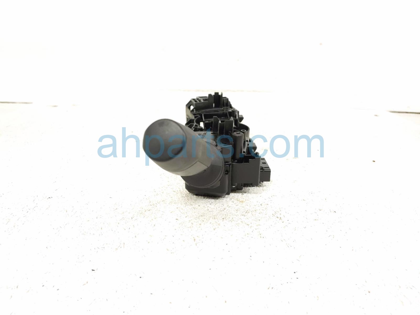 2021 Lexus Is300 Combo Headlamp / Signal Column Switch 84140 30420 Replacement 2021 Lexus Is300 Combo Headlamp / Signal Column Switch 84140 30420 Replacement thumbnail