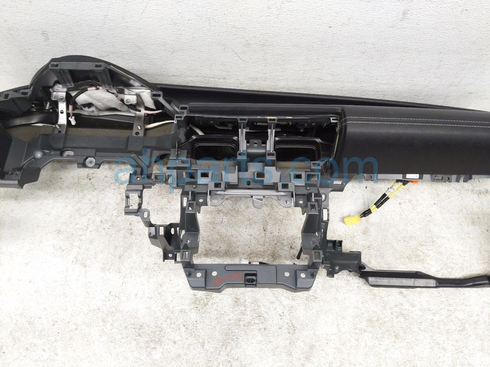 2021 Lexus Is300 Dashboard W/ Airbag 55401 53906 C2 Replacement 2021 Lexus Is300 Dashboard W/ Airbag 55401 53906 C2 Replacement thumbnail