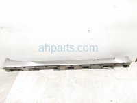 $375 Lexus RH SIDE SKIRT / MOLDING - SILVER $375 Lexus RH SIDE SKIRT / MOLDING - SILVER