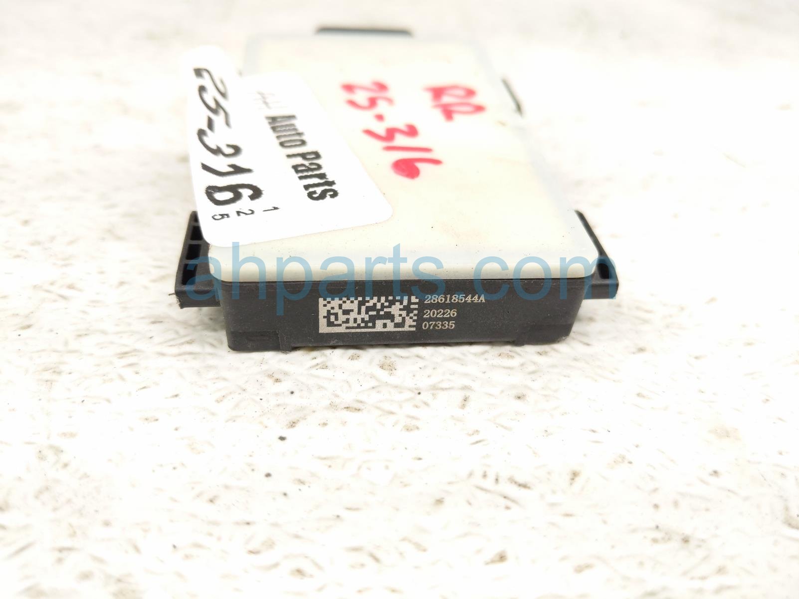 2021 Nissan Rogue Rear Passenger Blind Spot Radar Unit 284N0 6UA0A Replacement 2021 Nissan Rogue Rear Passenger Blind Spot Radar Unit 284N0 6UA0A Replacement thumbnail