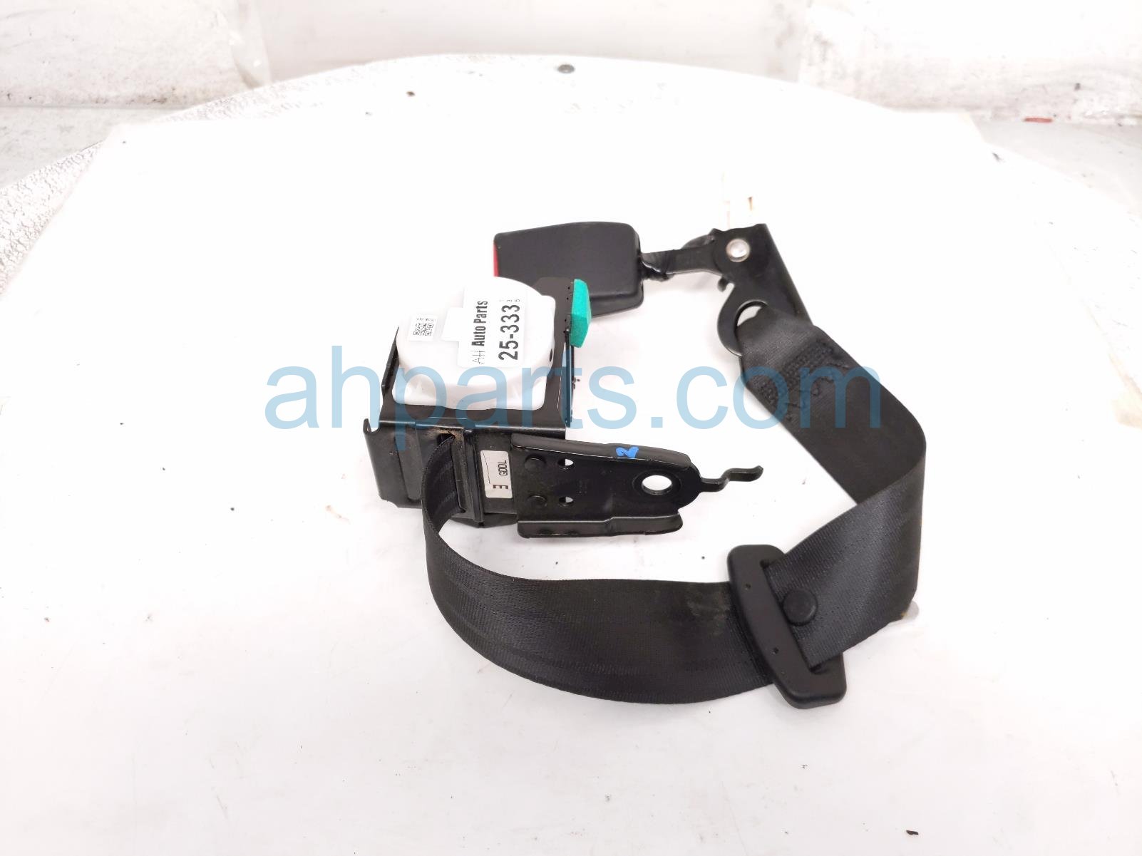 2020 Mazda 6 Rear Mid Seat Belt Black GDYL 57 740 Replacement 2020 Mazda 6 Rear Mid Seat Belt Black GDYL 57 740 Replacement thumbnail