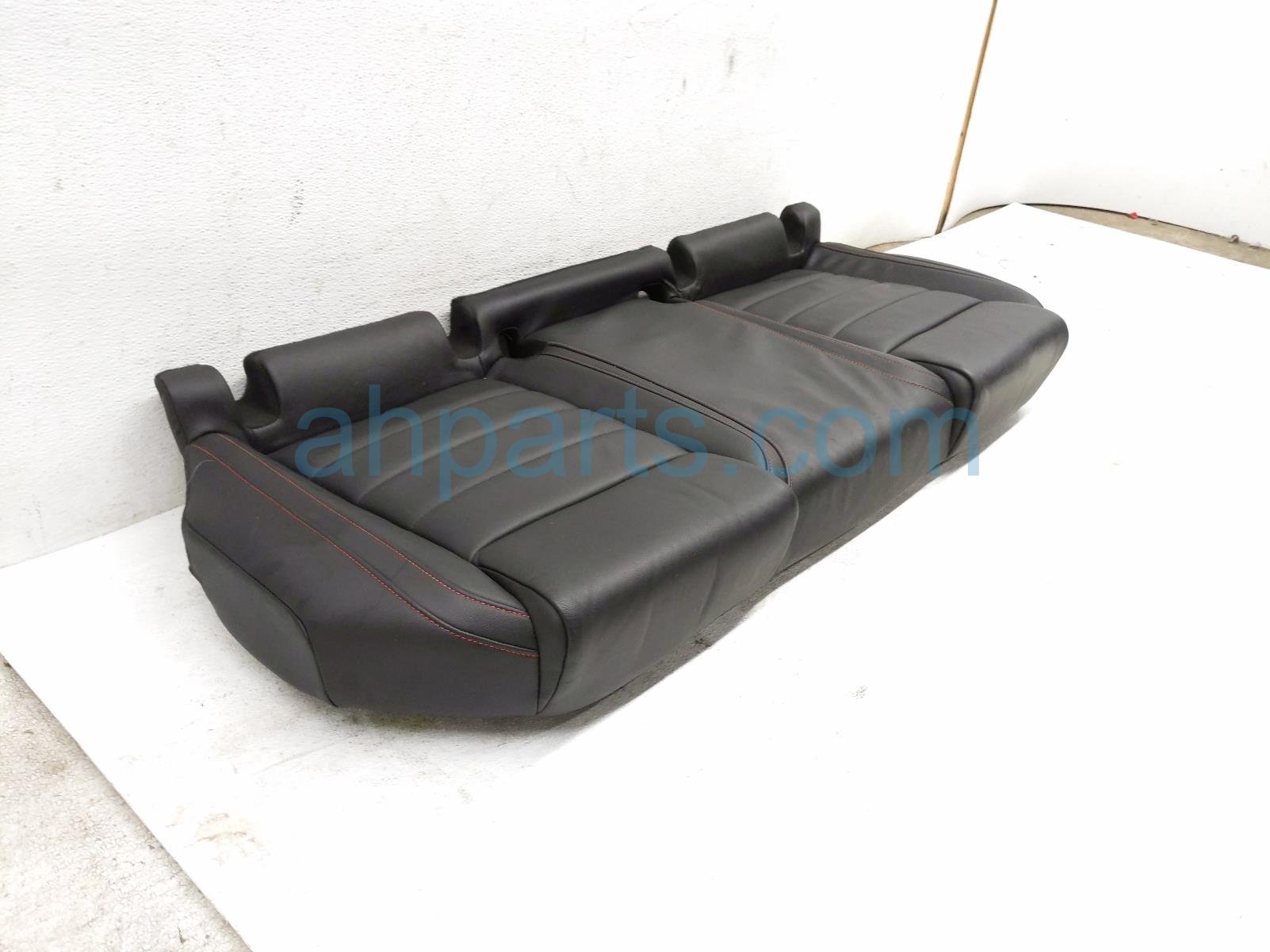 2018 Volkswagen Golf Gti Back (2nd Row) Rear Seat Bottom Cushion Blk W/red 5GM 885 405 AT BKV Replacement 2018 Volkswagen Golf Gti Back (2nd Row) Rear Seat Bottom Cushion Blk W/red 5GM 885 405 AT BKV Replacement thumbnail