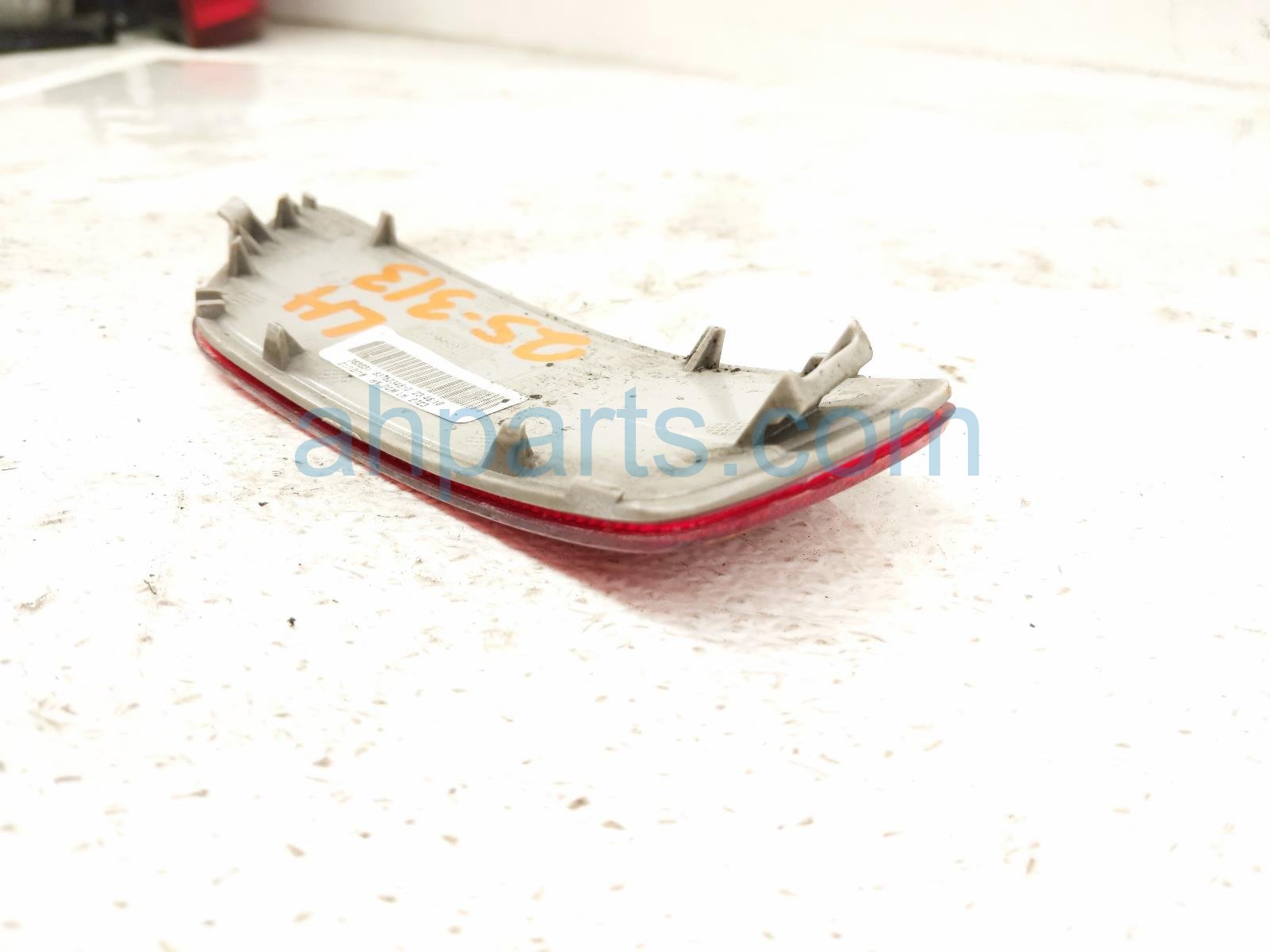 2018 Jeep Grand Cherokee Side Marker Lamp / Light Rear Driver Bumper Reflector 57010721AC Replacement 2018 Jeep Grand Cherokee Side Marker Lamp / Light Rear Driver Bumper Reflector 57010721AC Replacement thumbnail