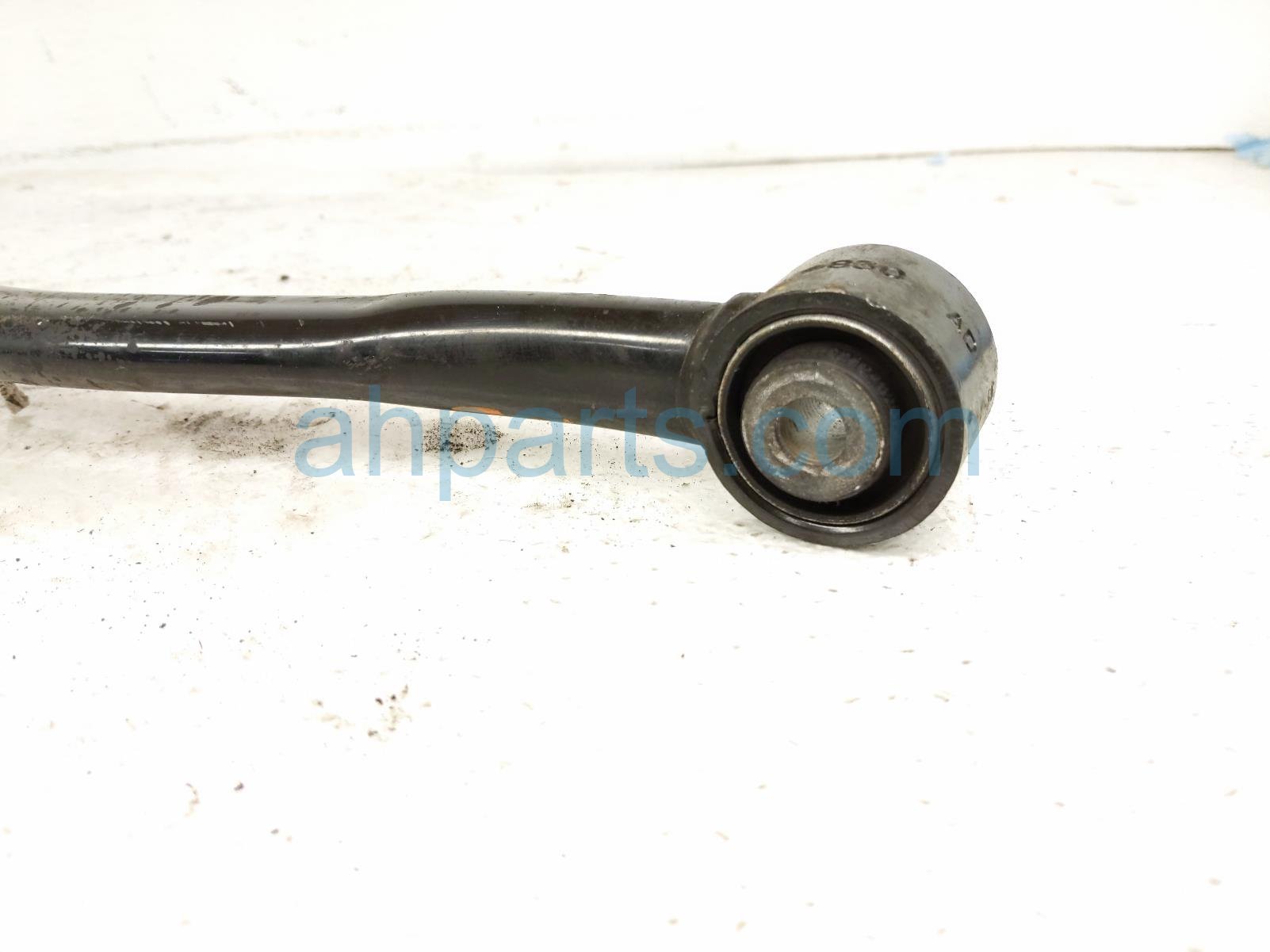 2018 Jeep Grand Cherokee Upper Rear Driver Tension Forward Control Arm 52124830AD Replacement 2018 Jeep Grand Cherokee Upper Rear Driver Tension Forward Control Arm 52124830AD Replacement thumbnail