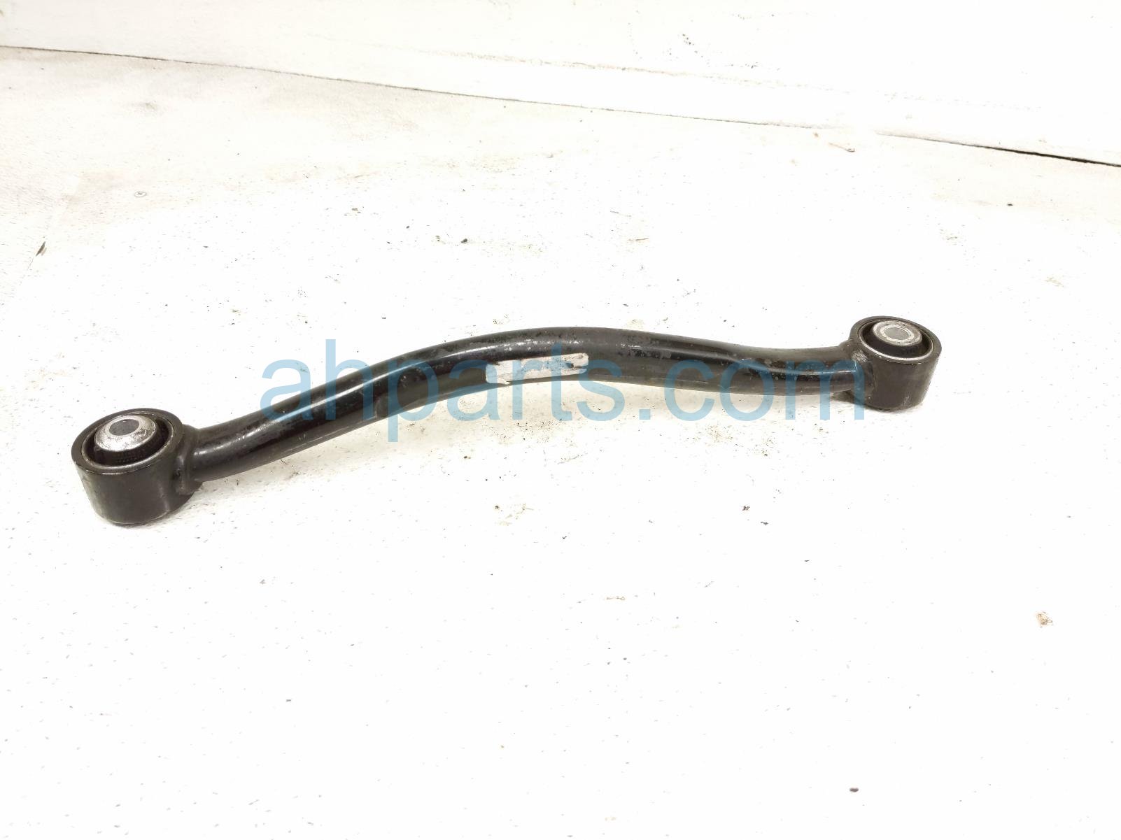 2018 Jeep Grand Cherokee Upper Rear Passenger Tension Forward Control Arm 52124830AD Replacement 2018 Jeep Grand Cherokee Upper Rear Passenger Tension Forward Control Arm 52124830AD Replacement thumbnail