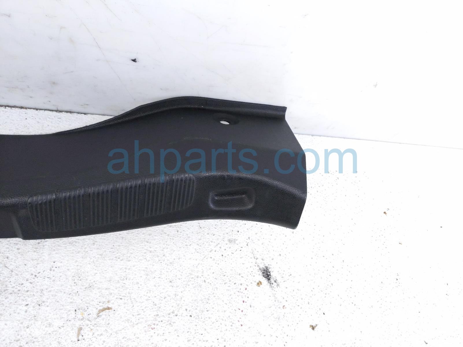 2017 Ford Fusion Rear Cargo Scuff Sill Trim Blk DS7Z 5411318 AB Replacement 2017 Ford Fusion Rear Cargo Scuff Sill Trim Blk DS7Z 5411318 AB Replacement thumbnail