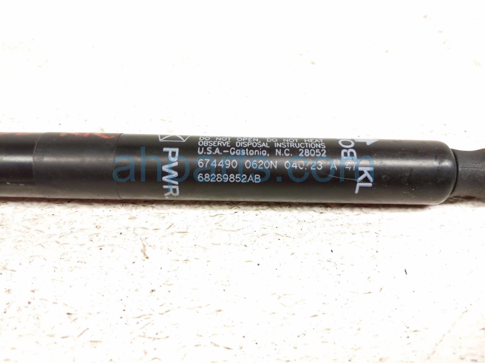 2023 Jeep Cherokee Rear Passenger Power Liftgate Strut 68289852AB Replacement 2023 Jeep Cherokee Rear Passenger Power Liftgate Strut 68289852AB Replacement thumbnail