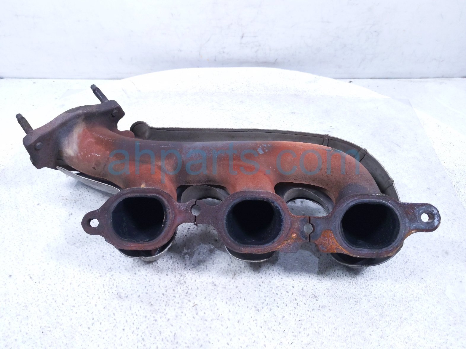 2016 Chevy Silverado 1500 Passenger Exhaust Manifold 12631813 Replacement 2016 Chevy Silverado 1500 Passenger Exhaust Manifold 12631813 Replacement thumbnail