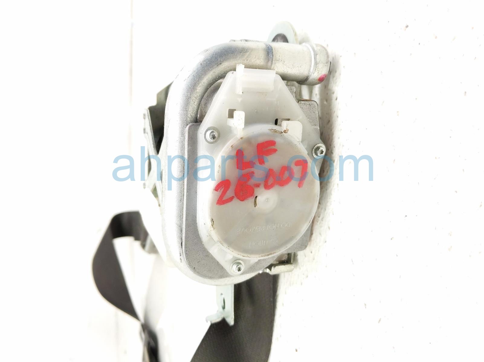 2014 Honda Accord Front Driver Seat Belt Black 04816 T3L A80ZB Replacement 2014 Honda Accord Front Driver Seat Belt Black 04816 T3L A80ZB Replacement thumbnail