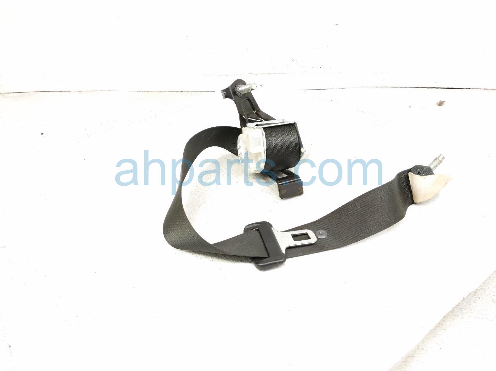 2014 Honda Accord Rear 2nd Row Passenger Seat Belt Black Sdn 04824 T3L A00ZC Replacement 2014 Honda Accord Rear 2nd Row Passenger Seat Belt Black Sdn 04824 T3L A00ZC Replacement thumbnail