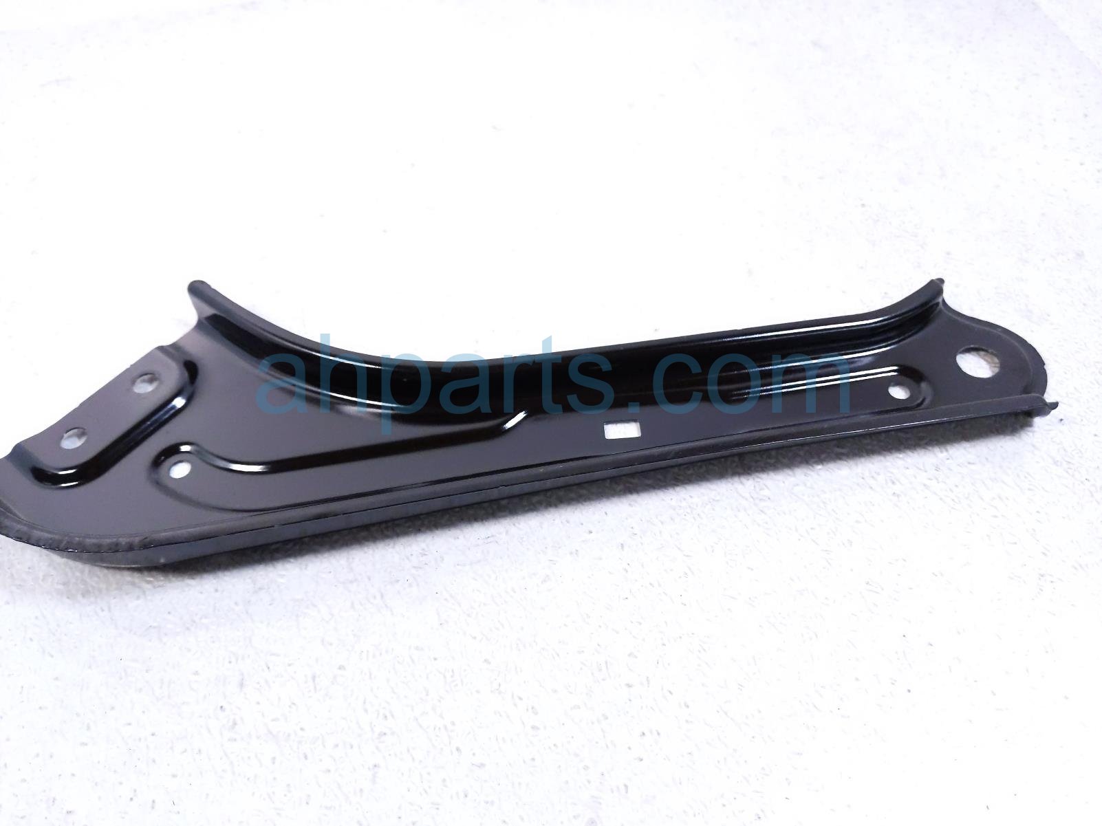 2025 Honda HR V Front Passenger Upper Support Bracket 71415 3W0 A00 Replacement 2025 Honda HR V Front Passenger Upper Support Bracket 71415 3W0 A00 Replacement thumbnail