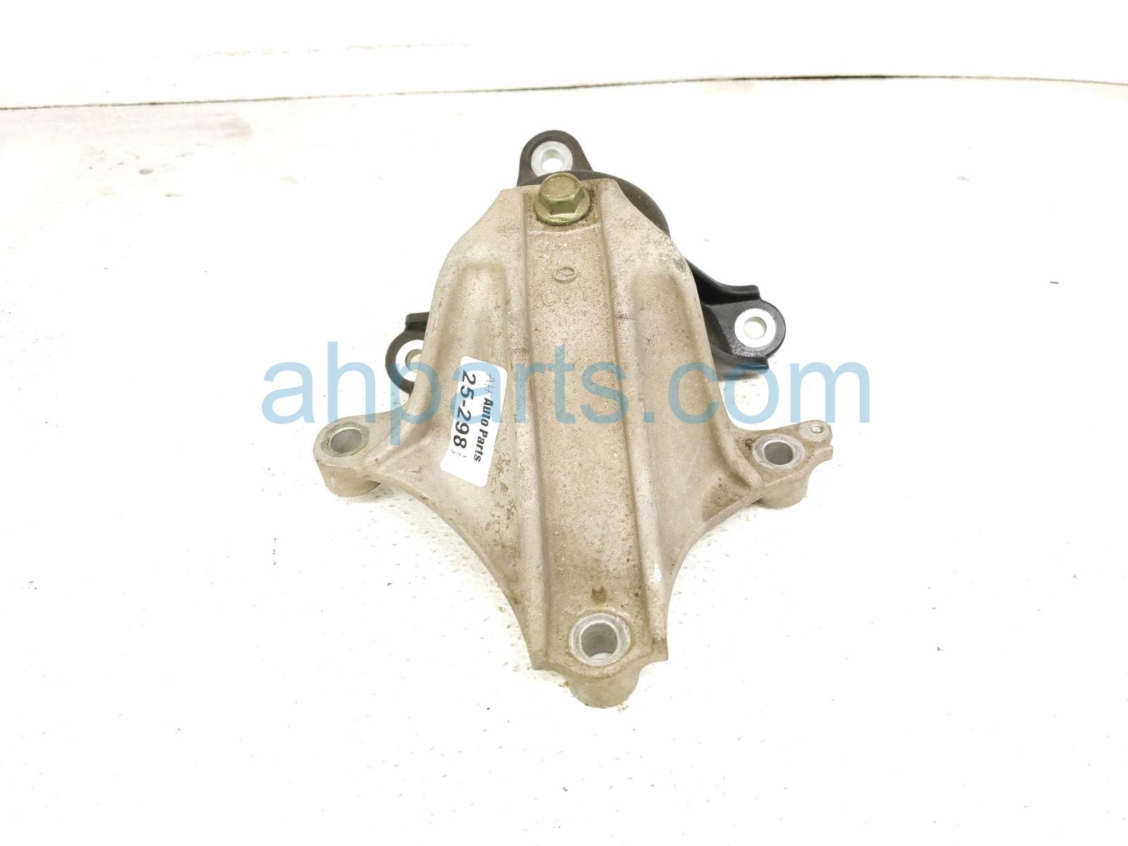 2013 Honda Accord Engine/motor Upper Transmission Mount 2.4l At 50870 T2F A02 Replacement 2013 Honda Accord Engine/motor Upper Transmission Mount 2.4l At 50870 T2F A02 Replacement thumbnail