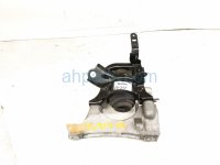 Toyota RH SIDE ENGINE MOUNT - 2.5L Toyota RH SIDE ENGINE MOUNT - 2.5L