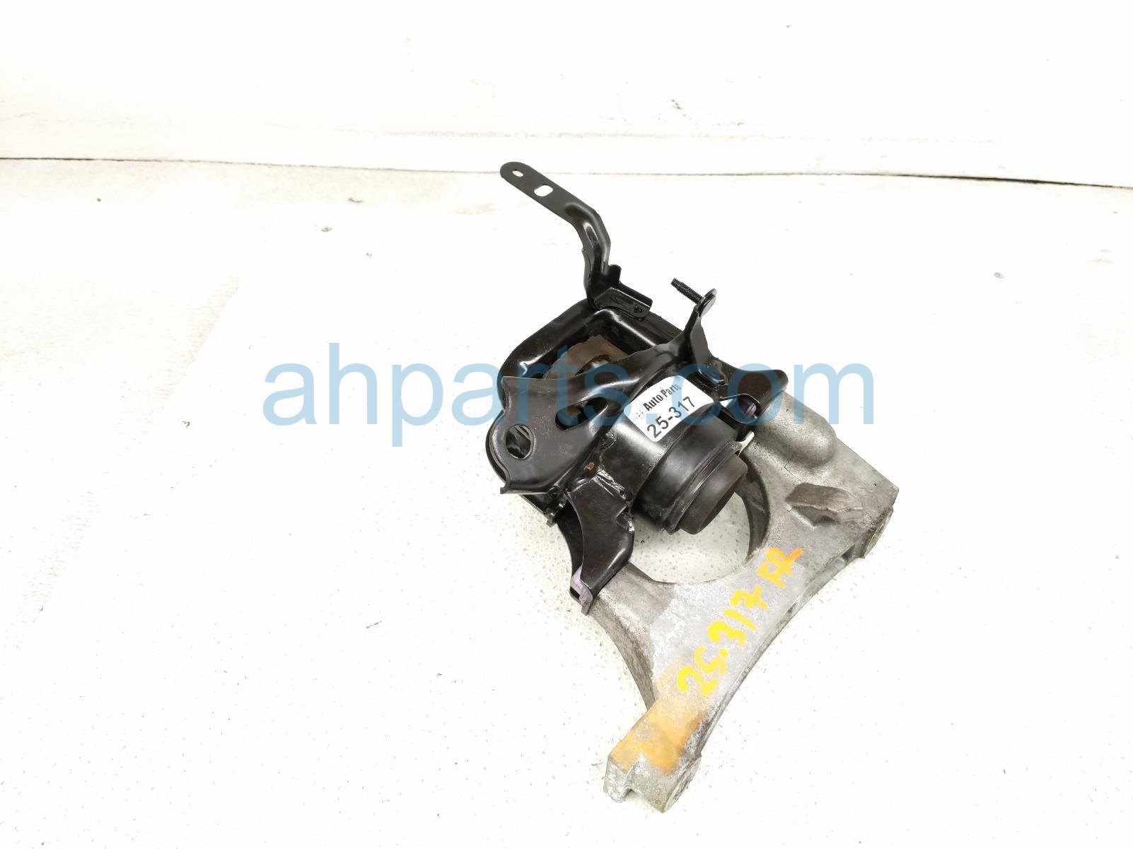 2019 Toyota Rav 4 Engine/motor Passenger Side Engine Mount 2.5l 12305 F0090 Replacement 2019 Toyota Rav 4 Engine/motor Passenger Side Engine Mount 2.5l 12305 F0090 Replacement thumbnail