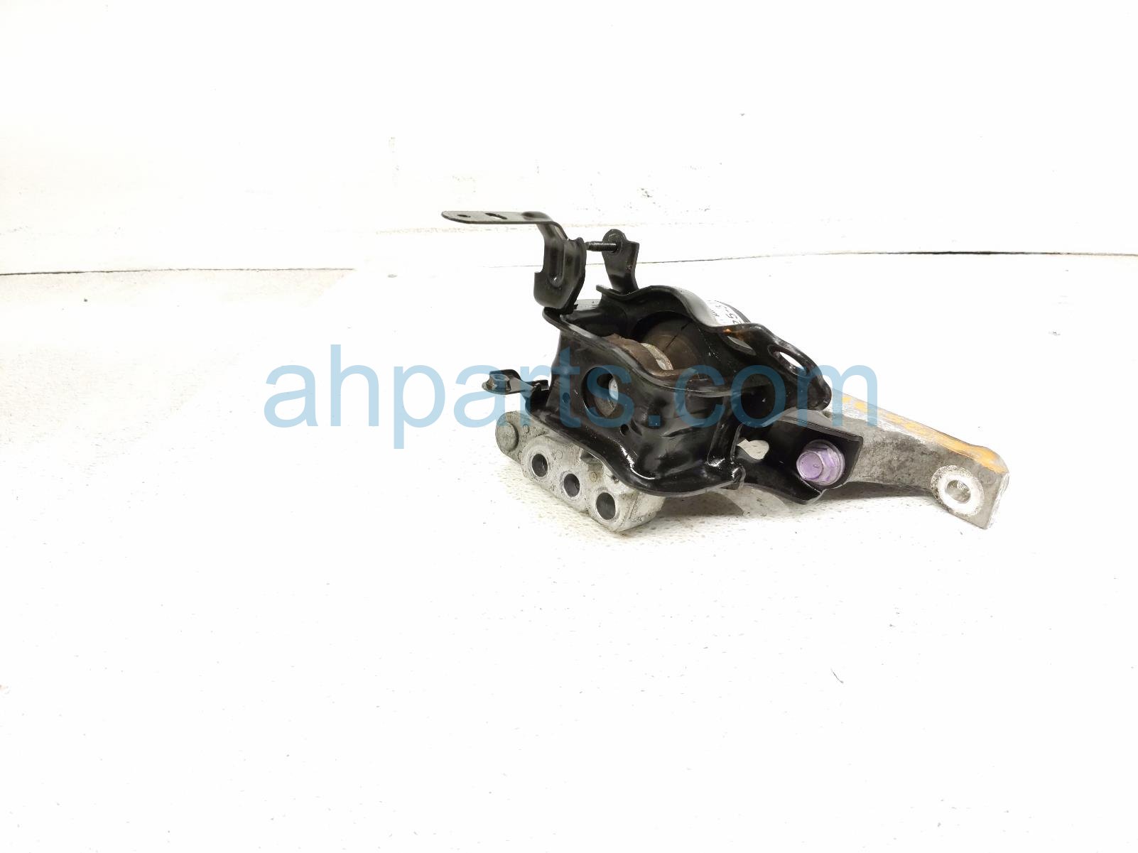 2019 Toyota Rav 4 Engine/motor Passenger Side Engine Mount 2.5l 12305 F0090 Replacement 2019 Toyota Rav 4 Engine/motor Passenger Side Engine Mount 2.5l 12305 F0090 Replacement thumbnail