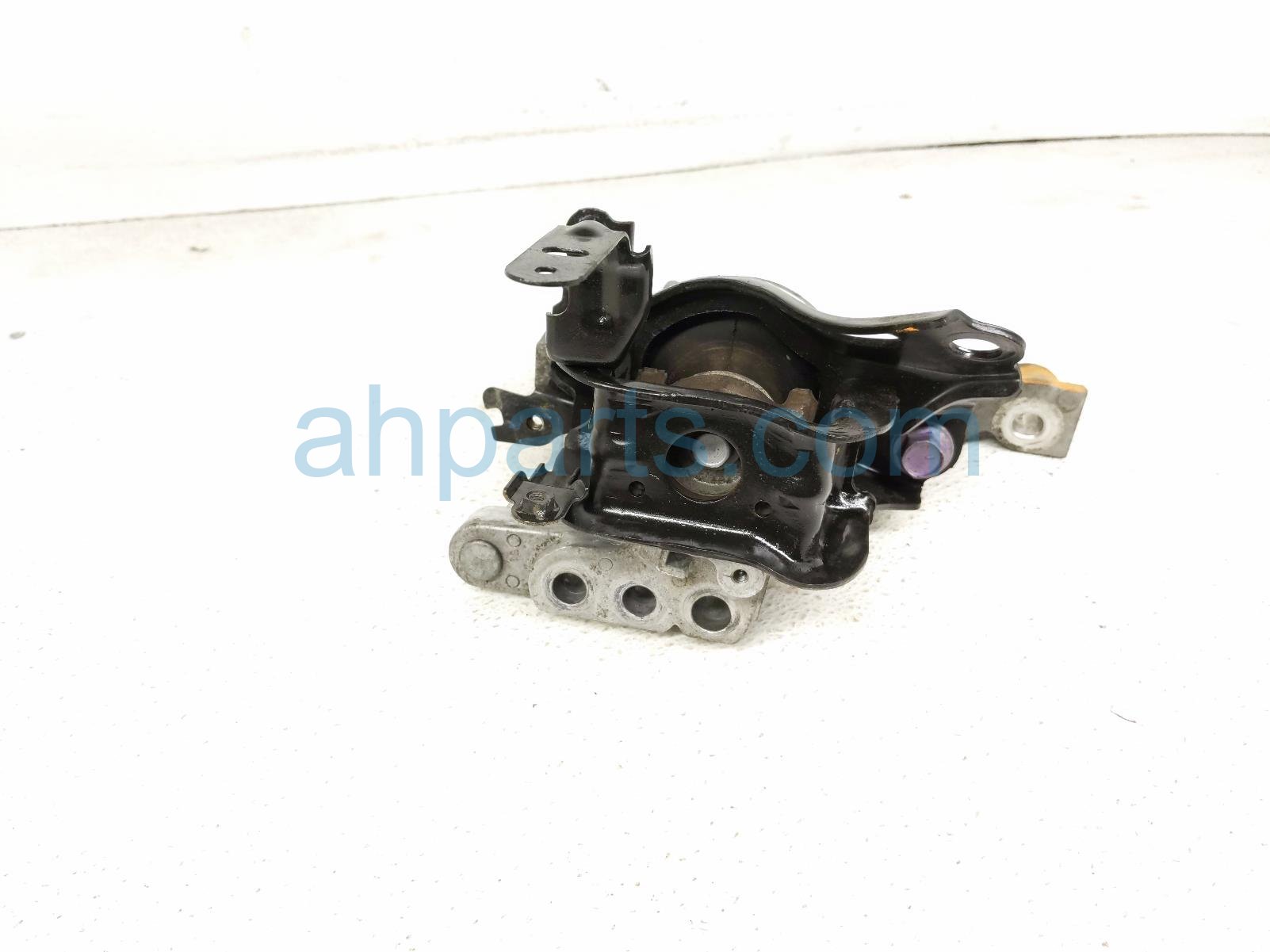 2019 Toyota Rav 4 Engine/motor Passenger Side Engine Mount 2.5l 12305 F0090 Replacement 2019 Toyota Rav 4 Engine/motor Passenger Side Engine Mount 2.5l 12305 F0090 Replacement thumbnail