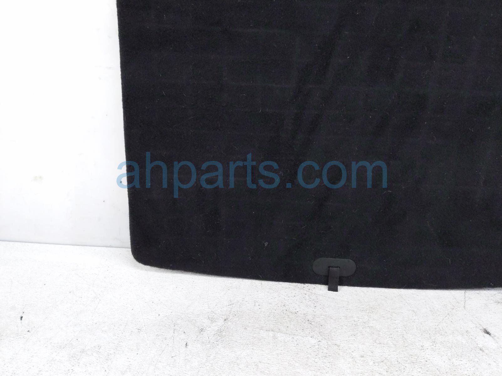 2018 Jeep Renegade Rear Cargo Floor Liner Panel Blk 6YN73LXHAA Replacement 2018 Jeep Renegade Rear Cargo Floor Liner Panel Blk 6YN73LXHAA Replacement thumbnail