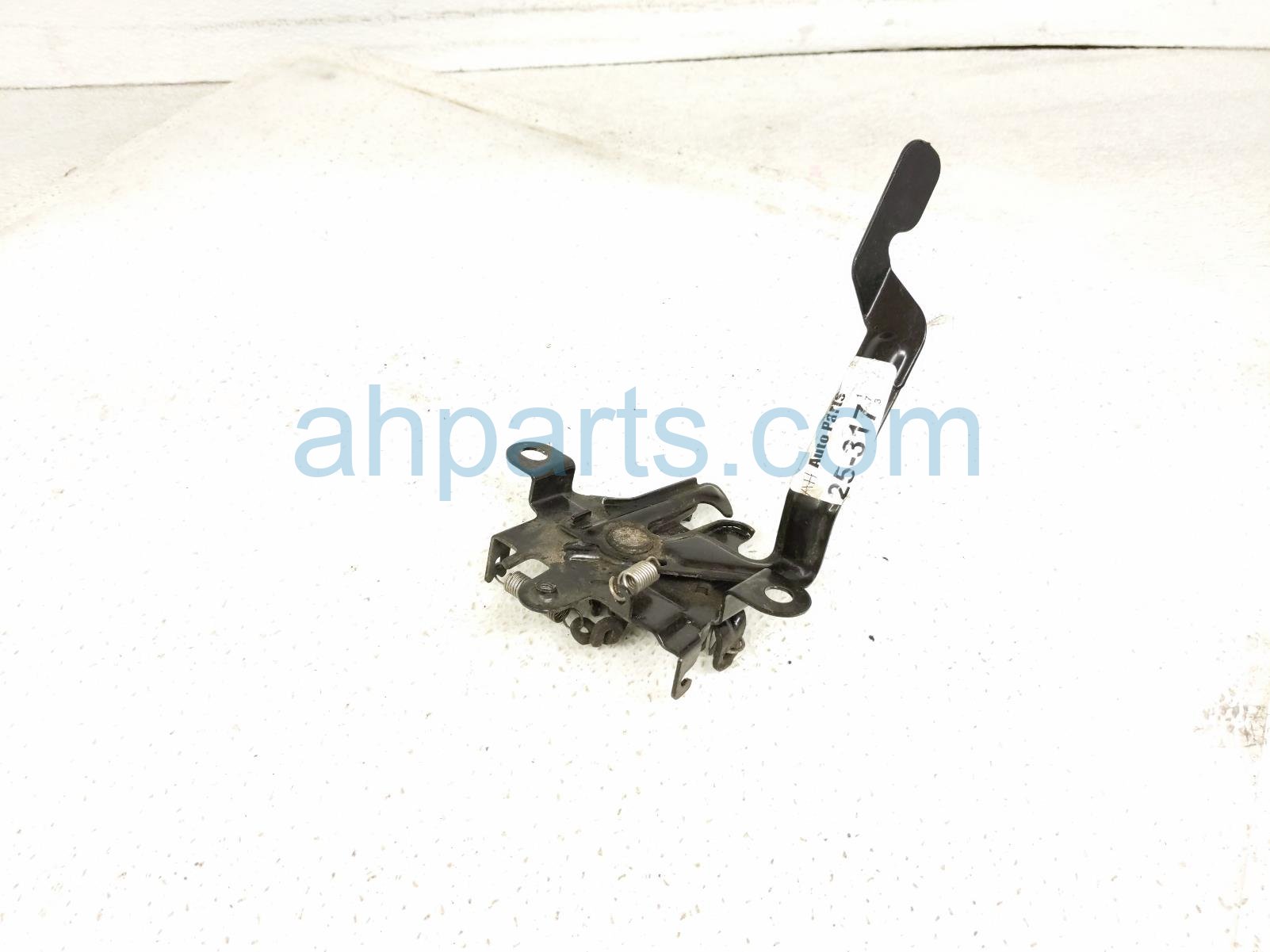 2019 Toyota Rav 4 Hood Lock Latch Assy 53510 0R050 Replacement 2019 Toyota Rav 4 Hood Lock Latch Assy 53510 0R050 Replacement thumbnail