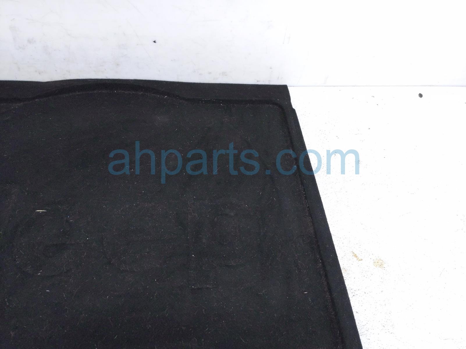 2018 Jeep Renegade Rear Cargo Floor Liner Panel Blk 5VW05LXHAA Replacement 2018 Jeep Renegade Rear Cargo Floor Liner Panel Blk 5VW05LXHAA Replacement thumbnail