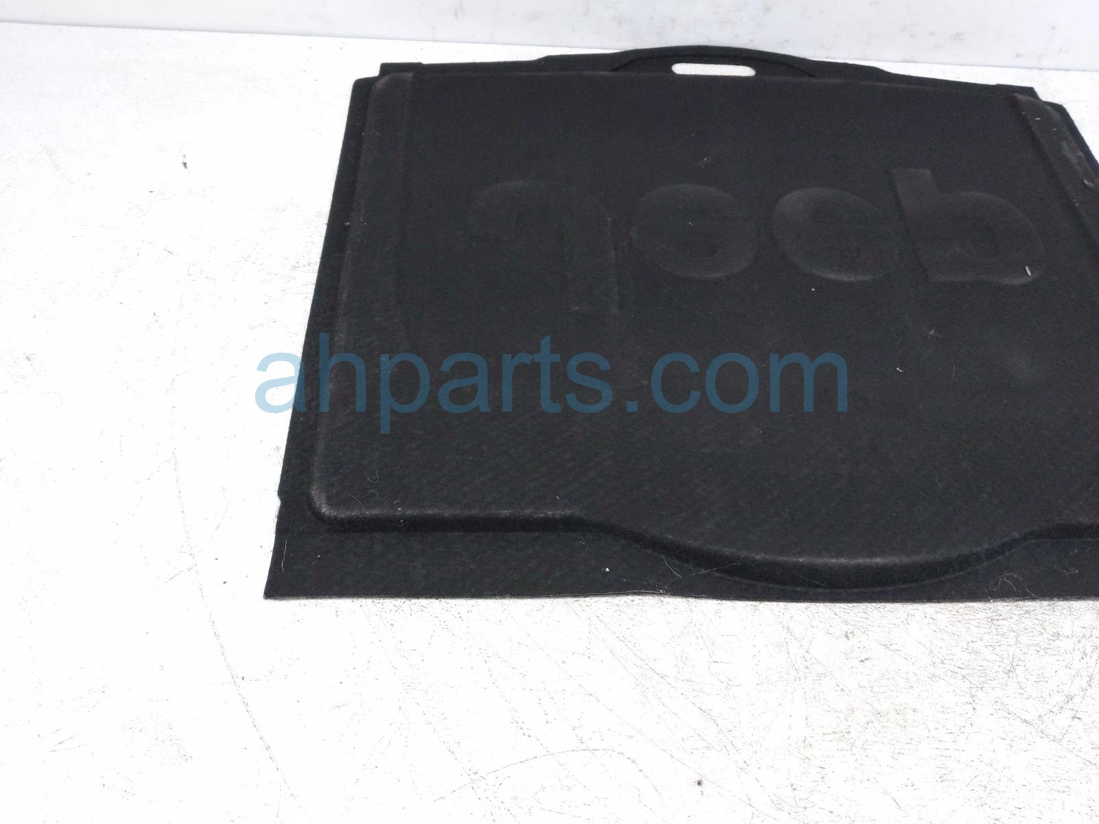 2018 Jeep Renegade Rear Cargo Floor Liner Panel Blk 5VW05LXHAA Replacement 2018 Jeep Renegade Rear Cargo Floor Liner Panel Blk 5VW05LXHAA Replacement thumbnail