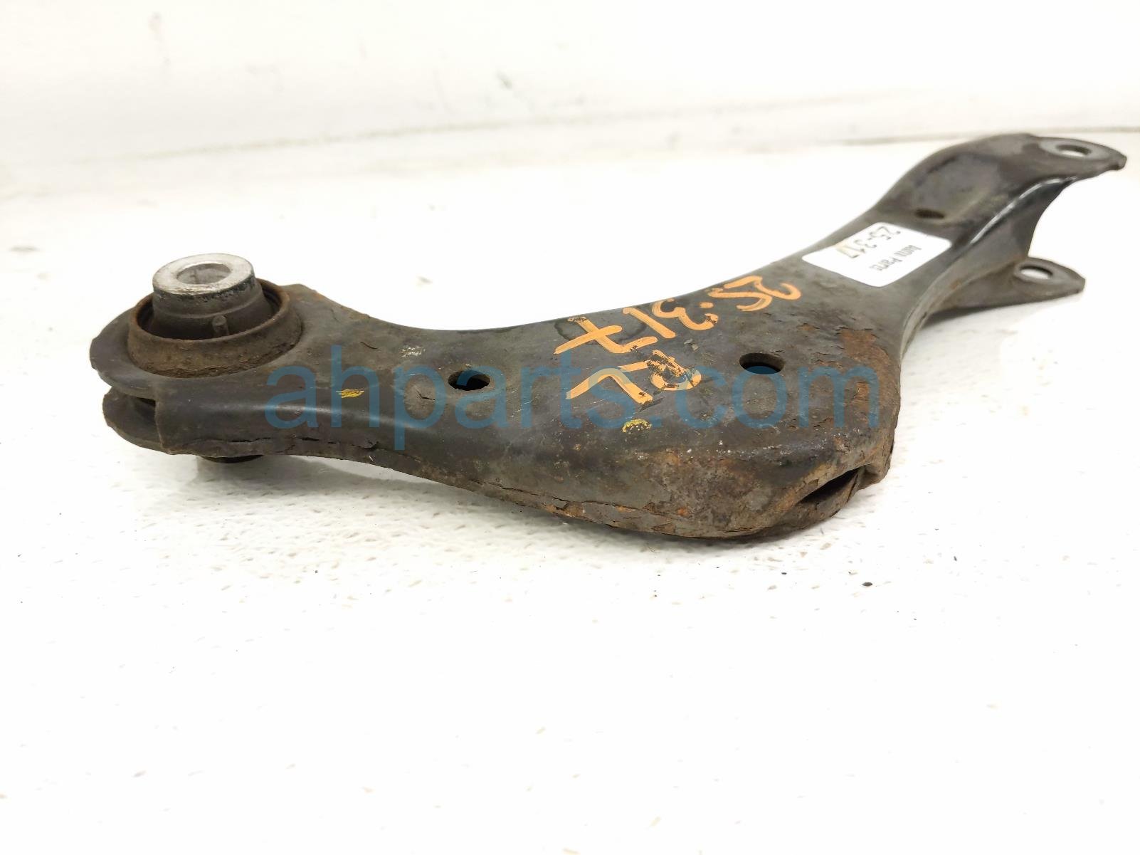 2019 Toyota Rav 4 Rear Driver Upper Control Arm 48790 0R020 Replacement 2019 Toyota Rav 4 Rear Driver Upper Control Arm 48790 0R020 Replacement thumbnail