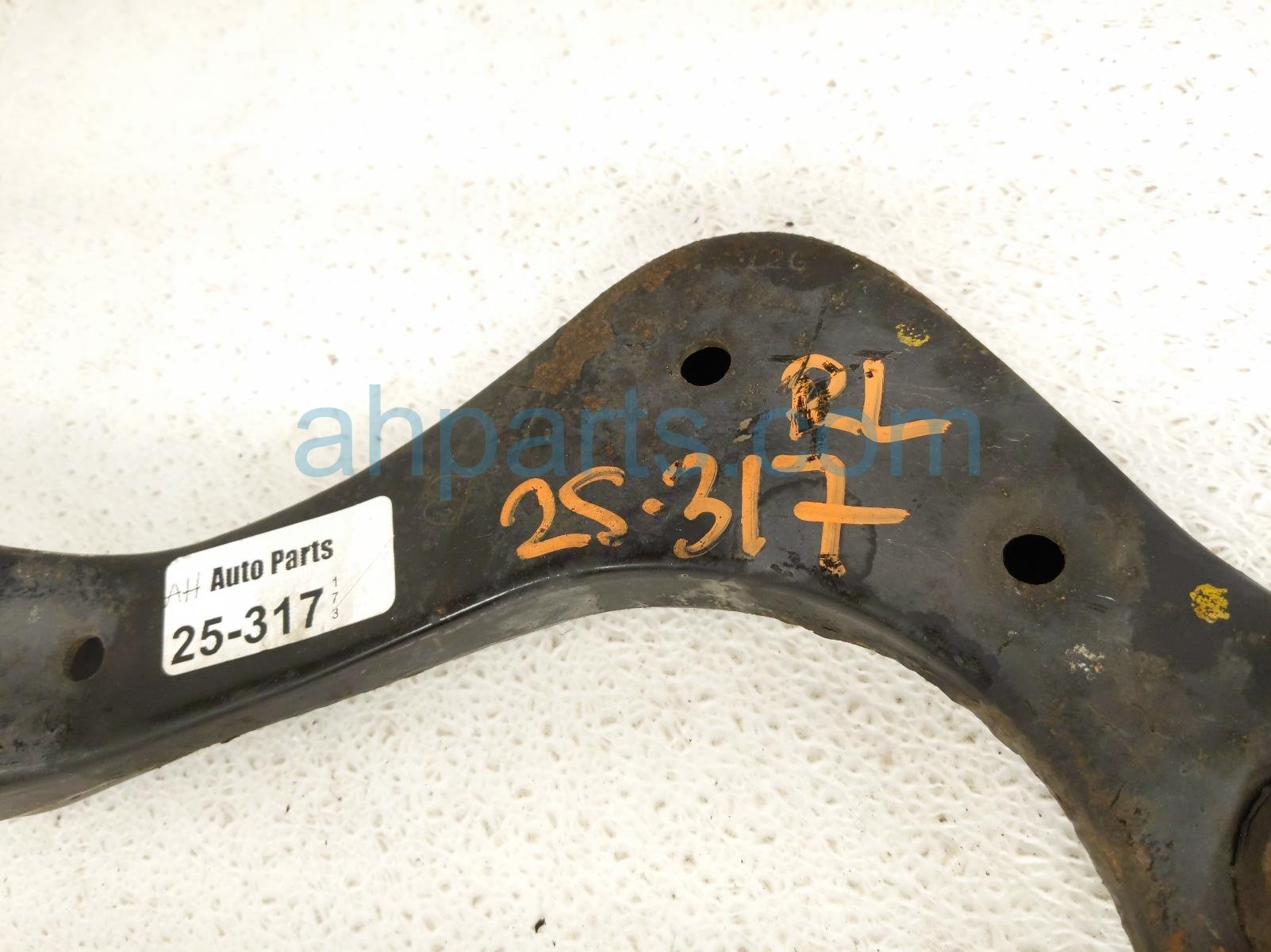 2019 Toyota Rav 4 Rear Driver Upper Control Arm 48790 0R020 Replacement 2019 Toyota Rav 4 Rear Driver Upper Control Arm 48790 0R020 Replacement thumbnail