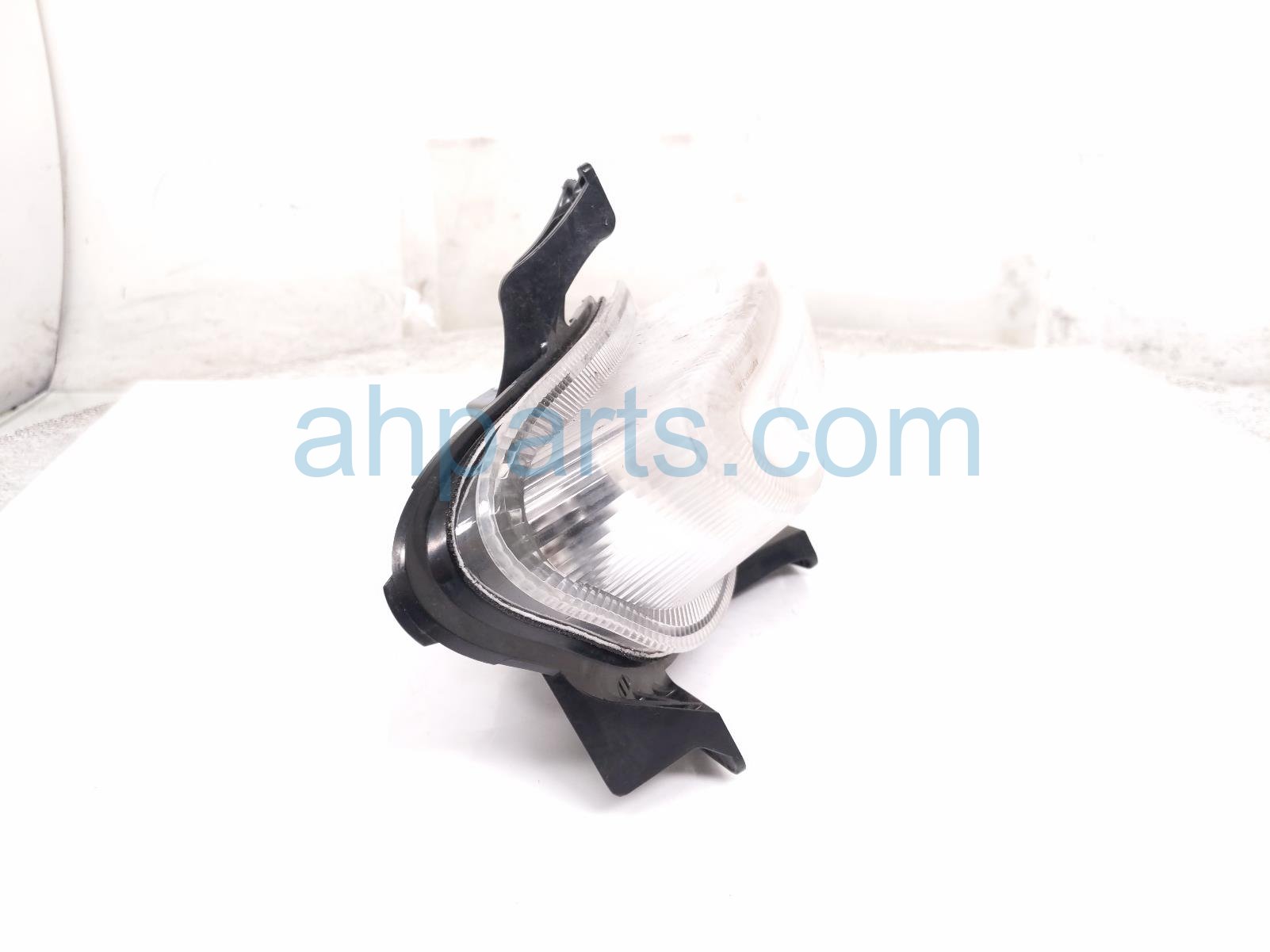 2018 Jeep Renegade Driver Fog Lamp / Daytime Running Light 68576891AA Replacement 2018 Jeep Renegade Driver Fog Lamp / Daytime Running Light 68576891AA Replacement thumbnail