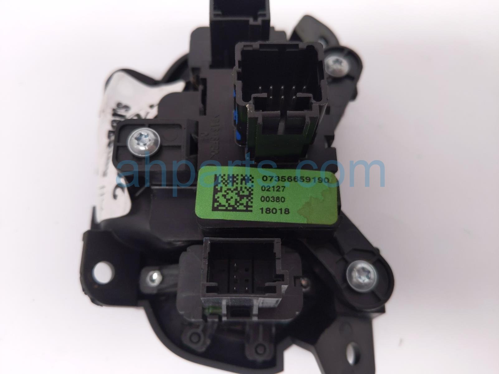 2018 Jeep Renegade Epb & Trac Sw Console Mtd 5VD56LXHAA Replacement 2018 Jeep Renegade Epb & Trac Sw Console Mtd 5VD56LXHAA Replacement thumbnail