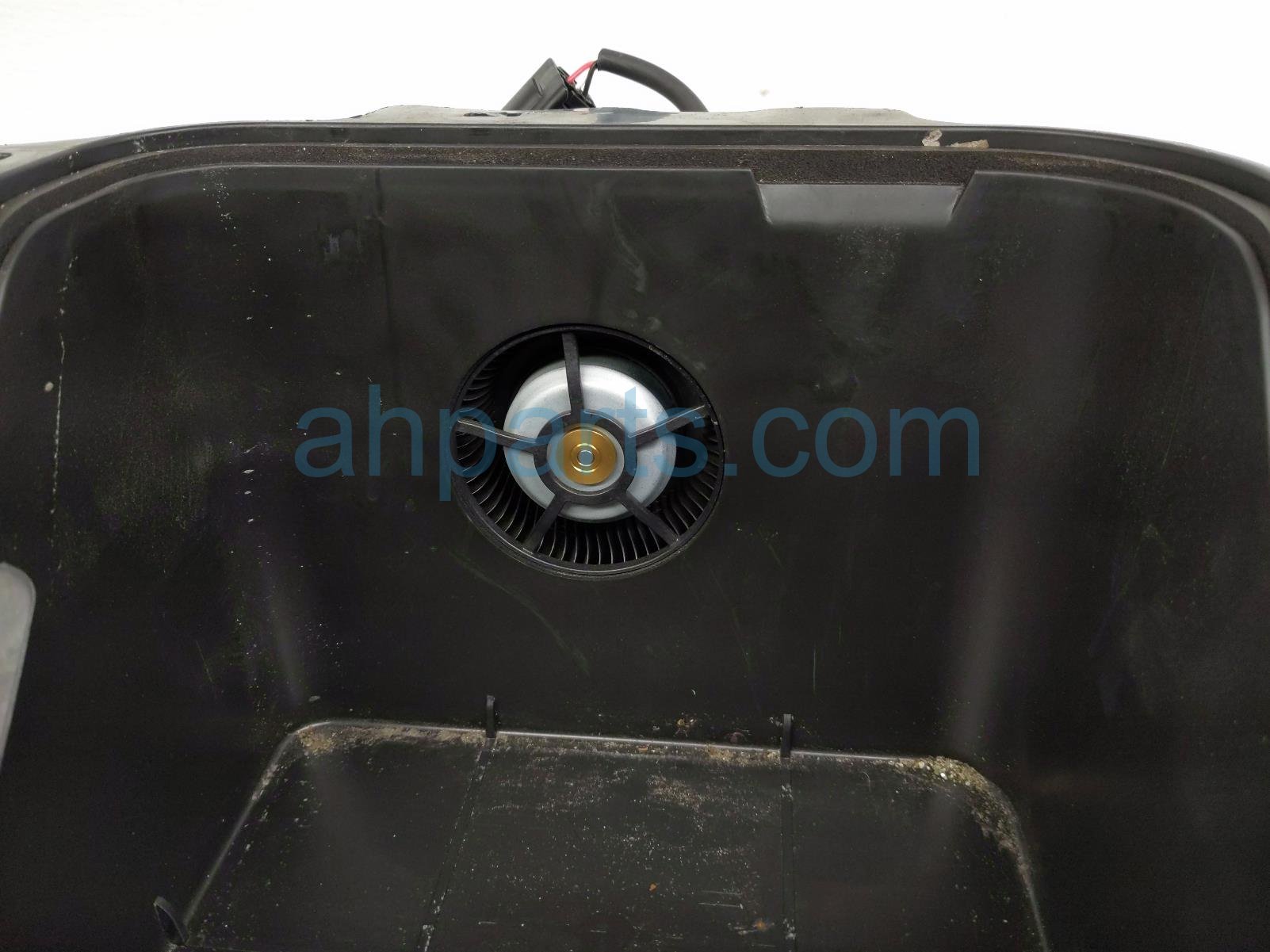 2025 Honda Pilot Tray Battery Box W/blower Vent Assy 31521 TYA A0 Replacement 2025 Honda Pilot Tray Battery Box W/blower Vent Assy 31521 TYA A0 Replacement thumbnail