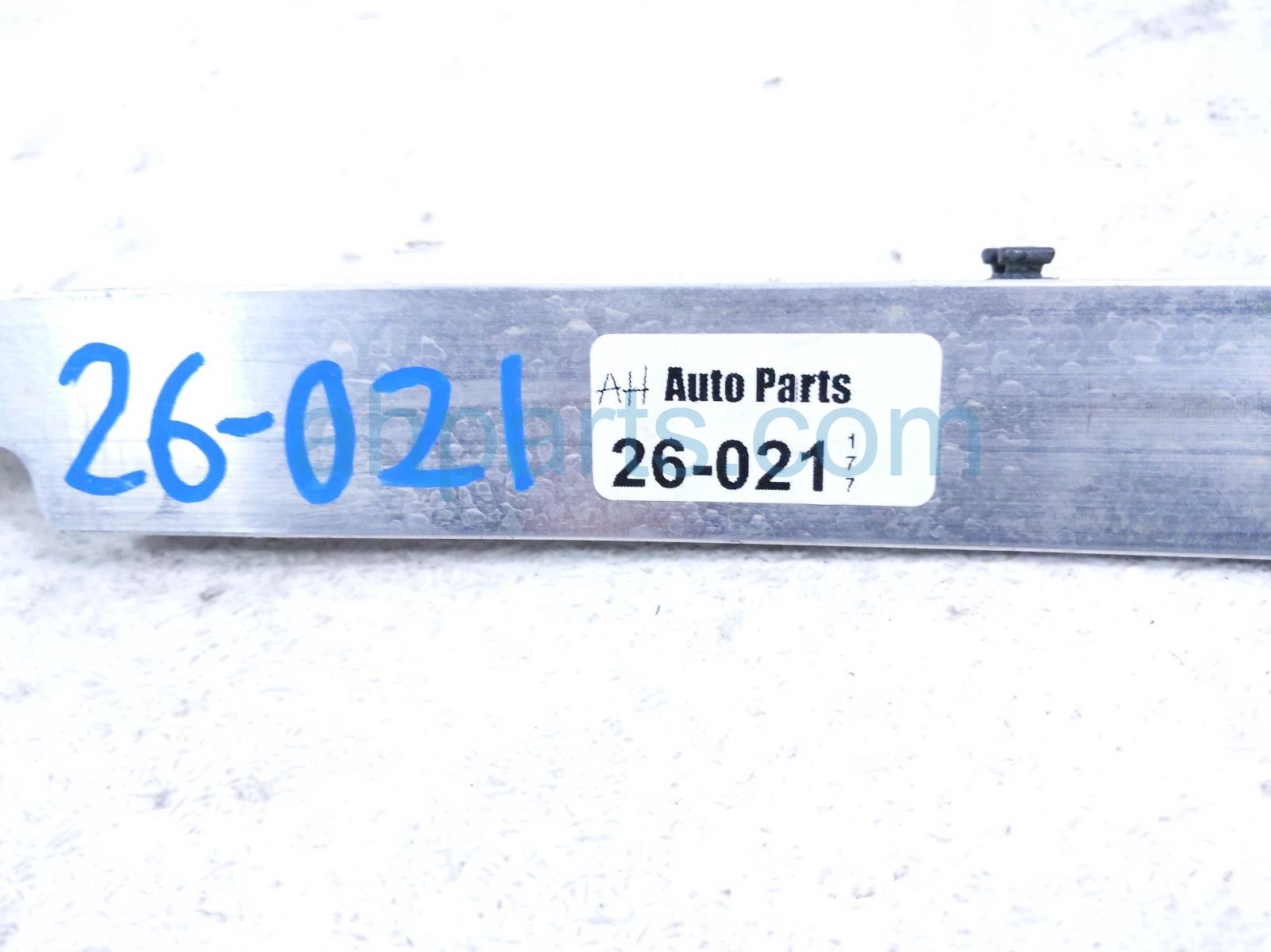 2019 Tesla Tesla 3 Beam Front Bumper Reinforcement Bar 1109808 00 C Replacement 2019 Tesla Tesla 3 Beam Front Bumper Reinforcement Bar 1109808 00 C Replacement thumbnail