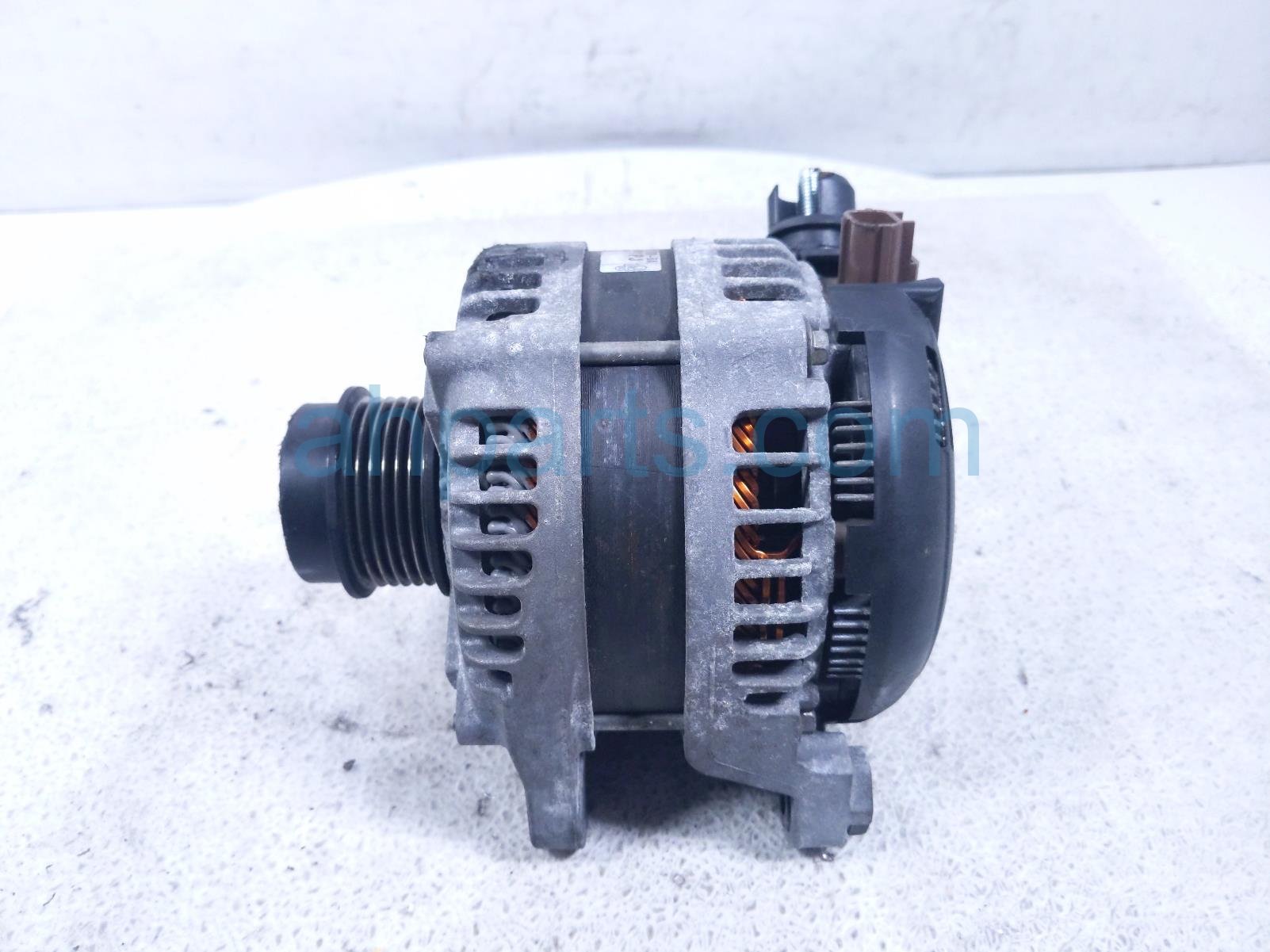 2018 Ford F150 Alternator / Generator HL3T 10300 BA Replacement 2018 Ford F150 Alternator / Generator HL3T 10300 BA Replacement thumbnail