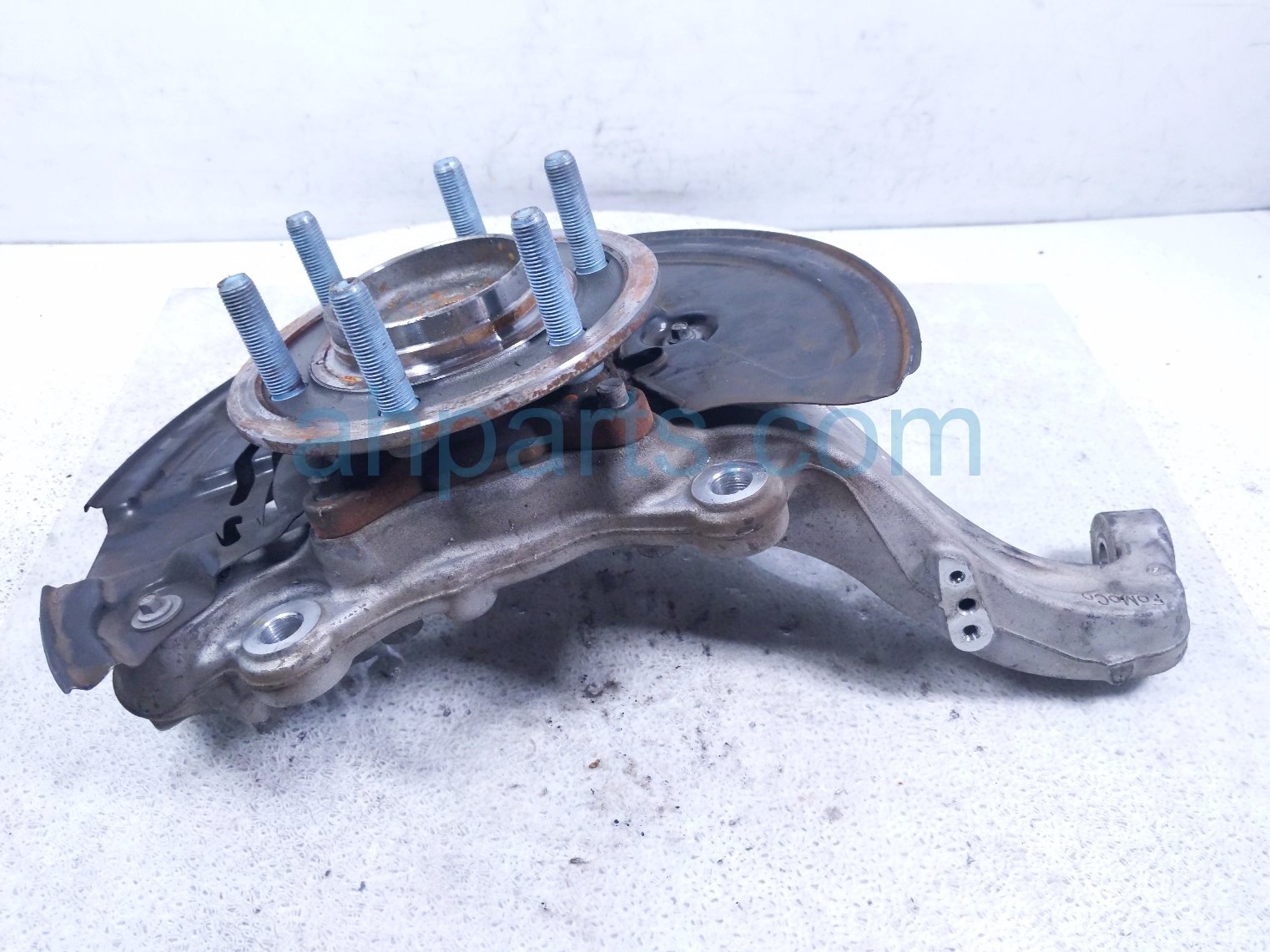 2018 Ford F150 Front Driver Spindle Knuckle Hub 4x2 JL3Z 1104 D Replacement 2018 Ford F150 Front Driver Spindle Knuckle Hub 4x2 JL3Z 1104 D Replacement thumbnail