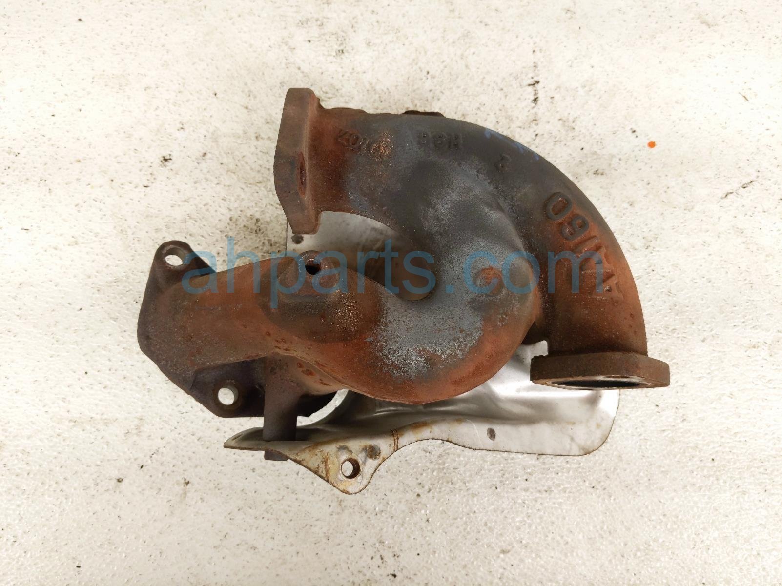 $75 Subaru RH EXHAUST MANIFOLD