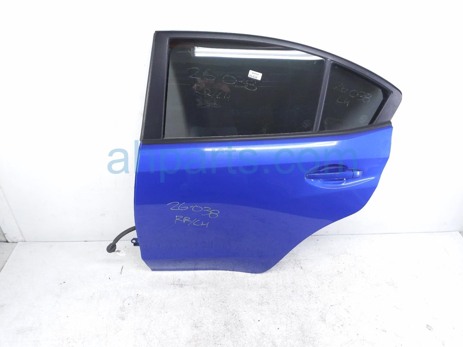 Subaru RR/LH DOOR - BLUE - NO INSIDE TRIM