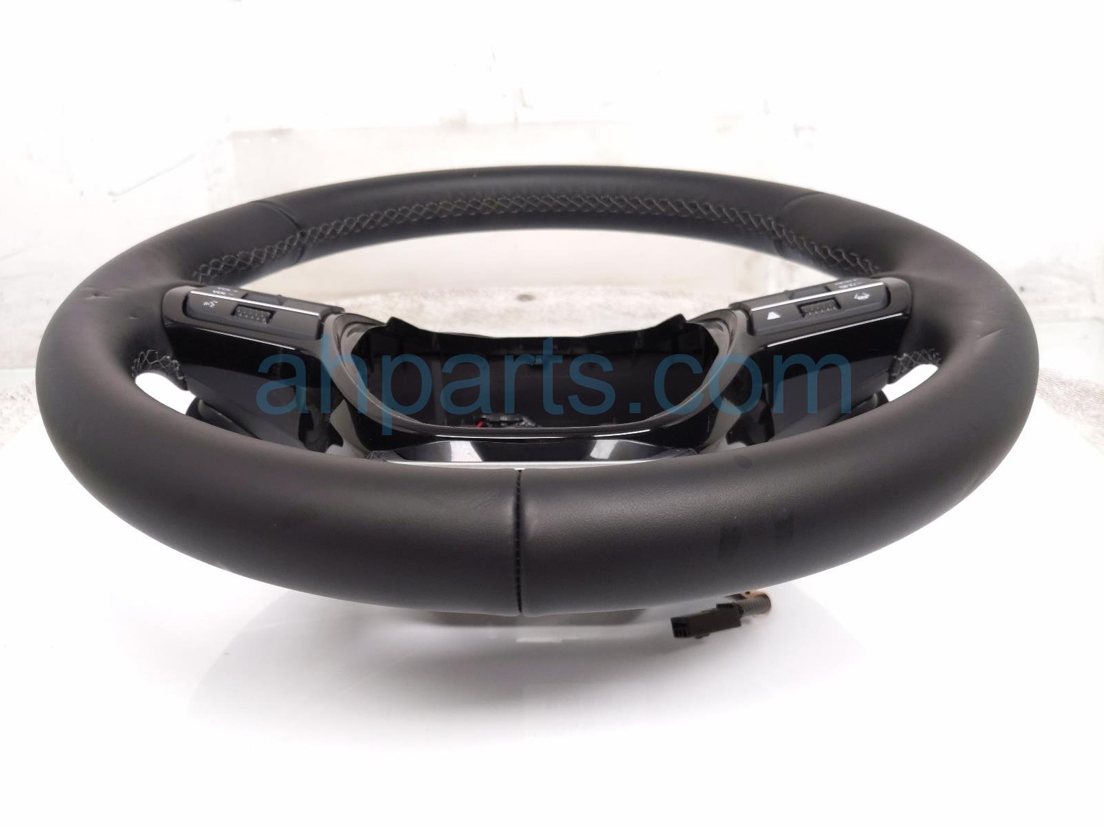 Honda STEERING WHEEL - BLACK - SPT-TRG