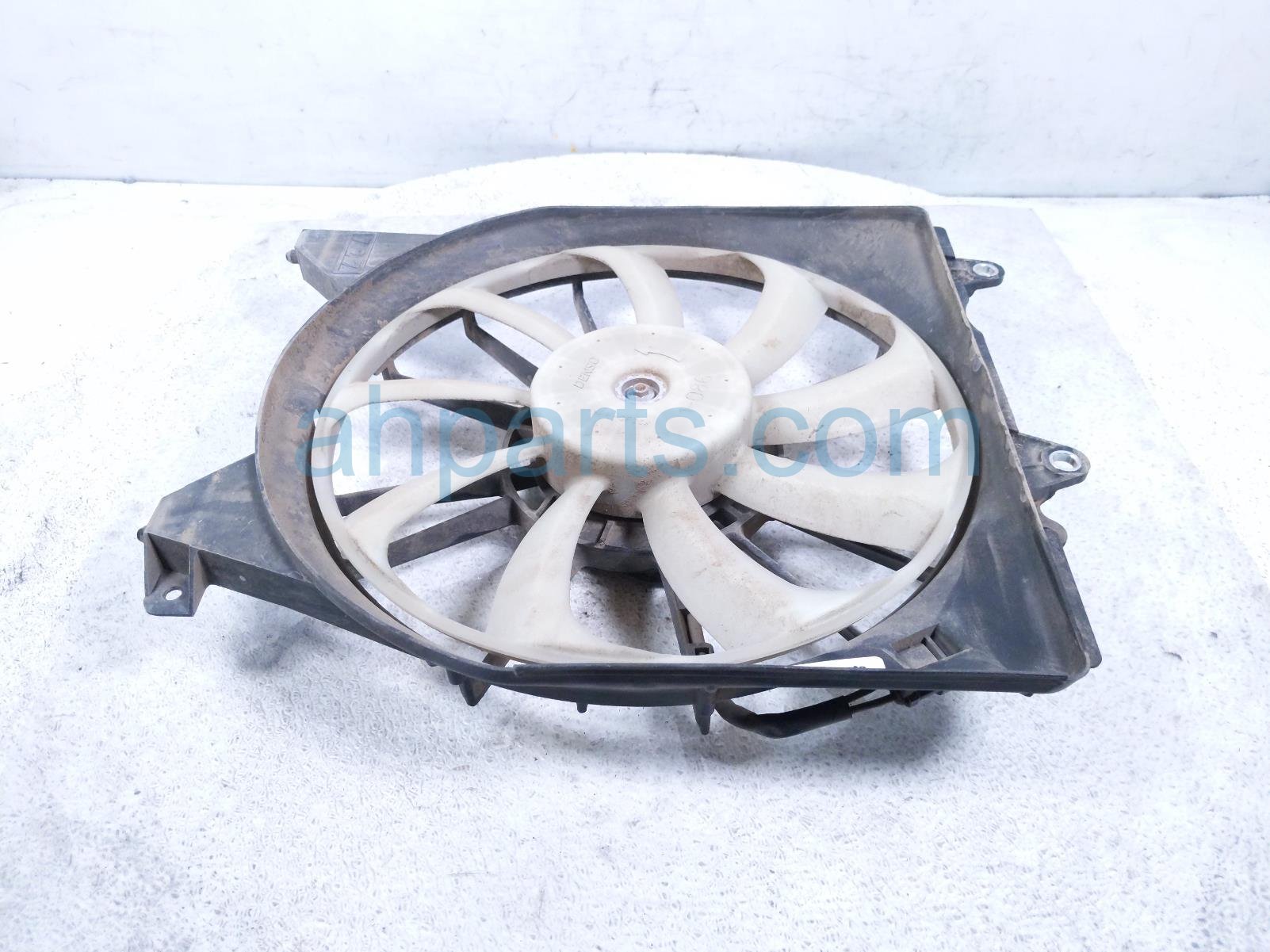 Honda RADIATOR FAN ASSEMBLY
