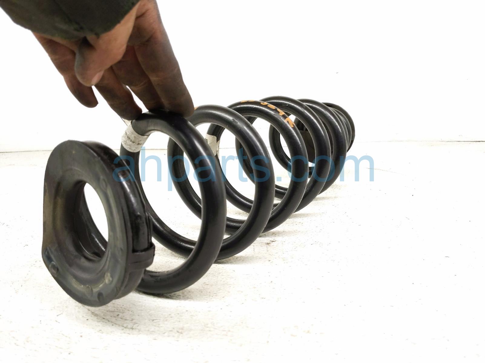 2025 Honda Pilot Strut / / Shock Absorber Rear Passenger Coil Spring Awd 52441 T90 A52 Replacement 2025 Honda Pilot Strut / / Shock Absorber Rear Passenger Coil Spring Awd 52441 T90 A52 Replacement thumbnail