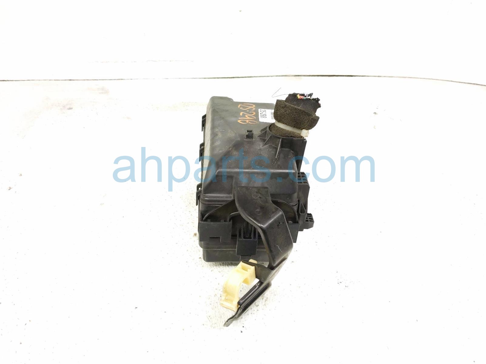 2013 Honda Accord Engine Room Fuse Box 2.4l Cpe 32200 T3L A30 Replacement 2013 Honda Accord Engine Room Fuse Box 2.4l Cpe 32200 T3L A30 Replacement thumbnail