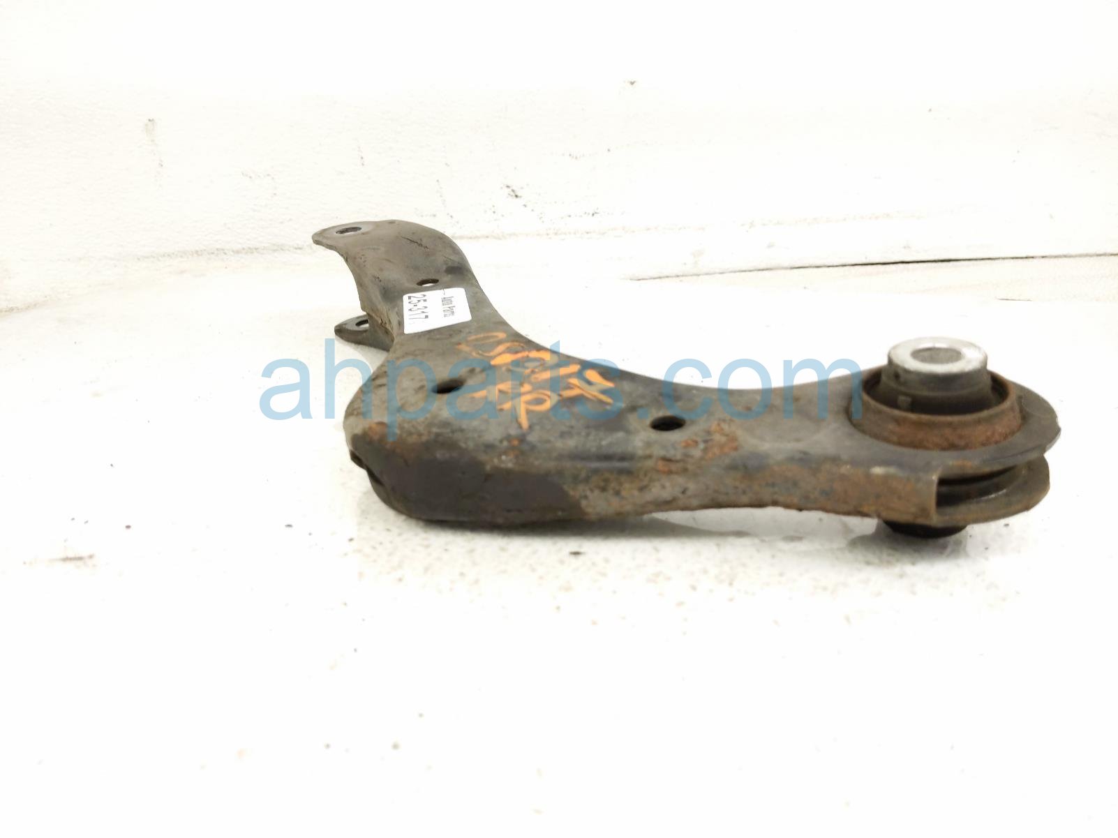 2019 Toyota Rav 4 Rear Passenger Upper Control Arm 48770 0R020 Replacement 2019 Toyota Rav 4 Rear Passenger Upper Control Arm 48770 0R020 Replacement thumbnail