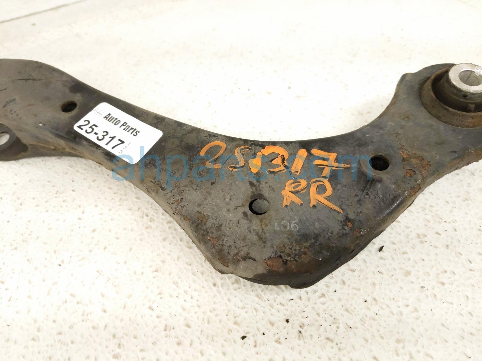 2019 Toyota Rav 4 Rear Passenger Upper Control Arm 48770 0R020 Replacement 2019 Toyota Rav 4 Rear Passenger Upper Control Arm 48770 0R020 Replacement thumbnail