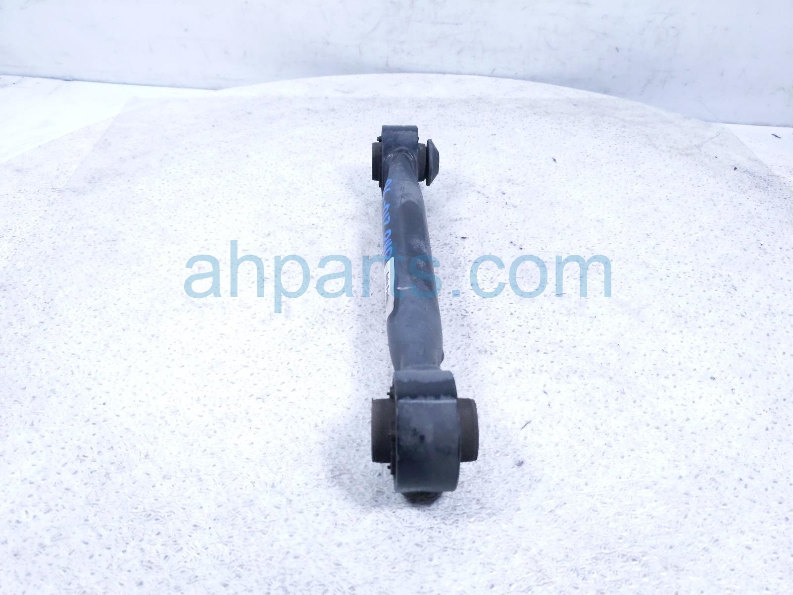 2017 Ford Fusion Lower Rear Passenger Trailing Control Arm DG9Z 5K898 B Replacement 2017 Ford Fusion Lower Rear Passenger Trailing Control Arm DG9Z 5K898 B Replacement thumbnail