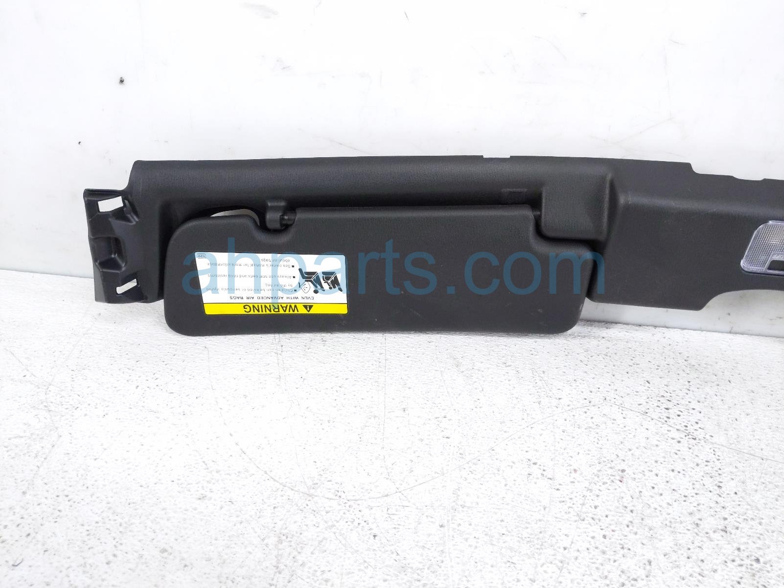 2022 Mazda Miata Driver & Passenger Sun Visor W/panel Blk Conv ND0P 68 09Z 02 Replacement 2022 Mazda Miata Driver & Passenger Sun Visor W/panel Blk Conv ND0P 68 09Z 02 Replacement thumbnail