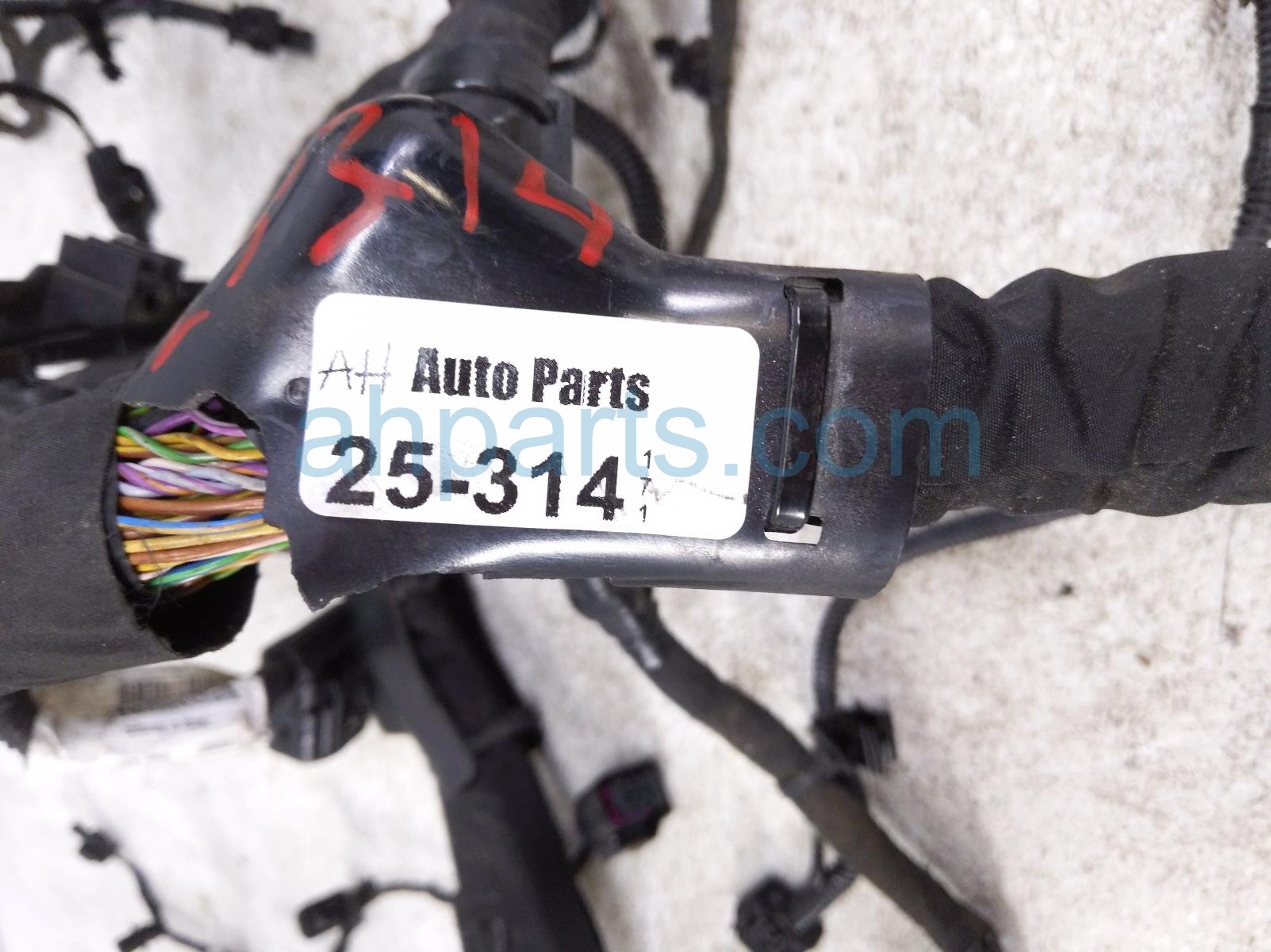 2023 Volvo Xc90 Main Engine Wire Harness Hyb Awd 32356731 Replacement 2023 Volvo Xc90 Main Engine Wire Harness Hyb Awd 32356731 Replacement thumbnail