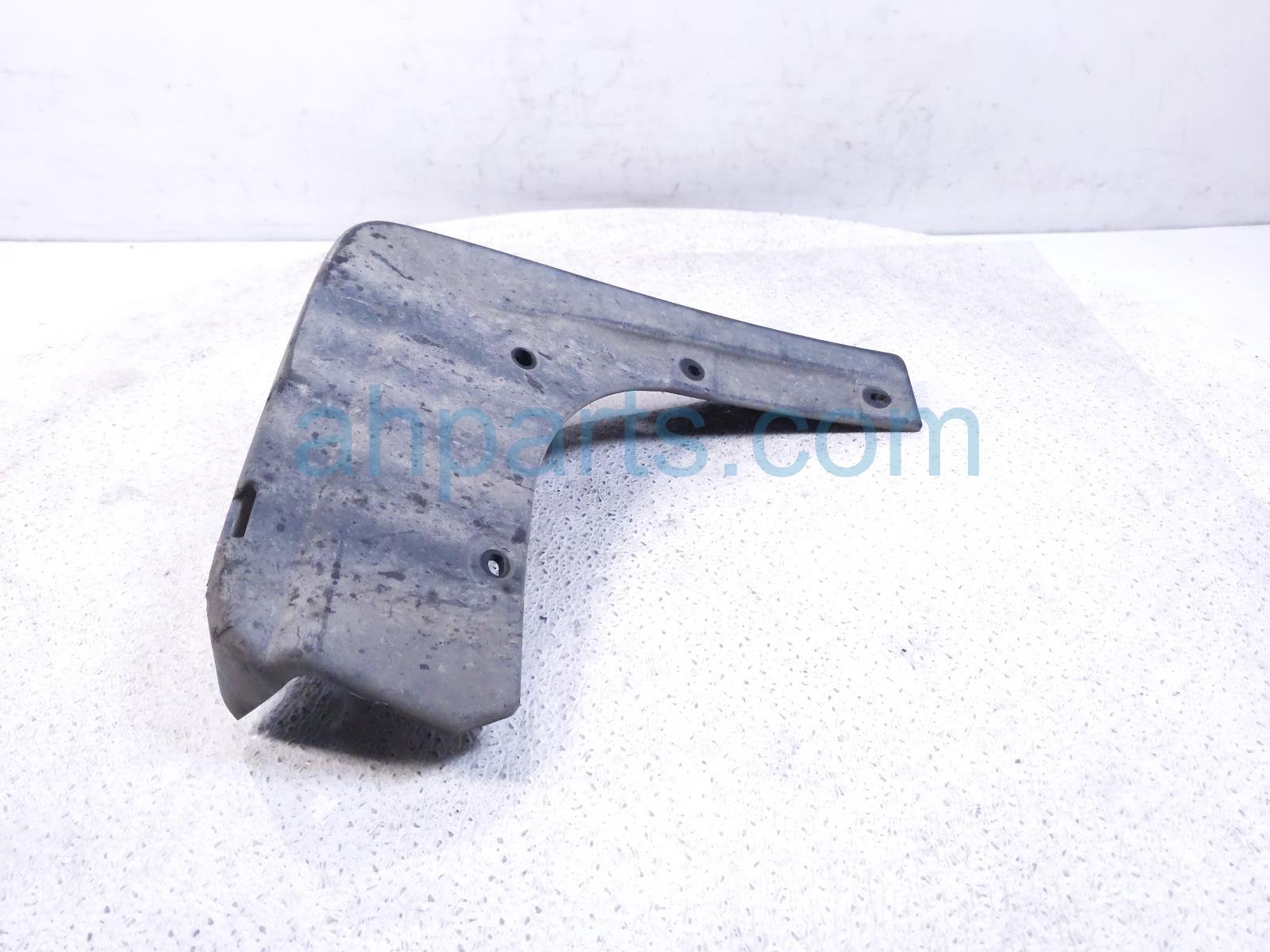 2020 Acura RDX Front Passenger Mud Flap / Splash Guard black 75800 TJB C01 Replacement 2020 Acura RDX Front Passenger Mud Flap / Splash Guard black 75800 TJB C01 Replacement thumbnail