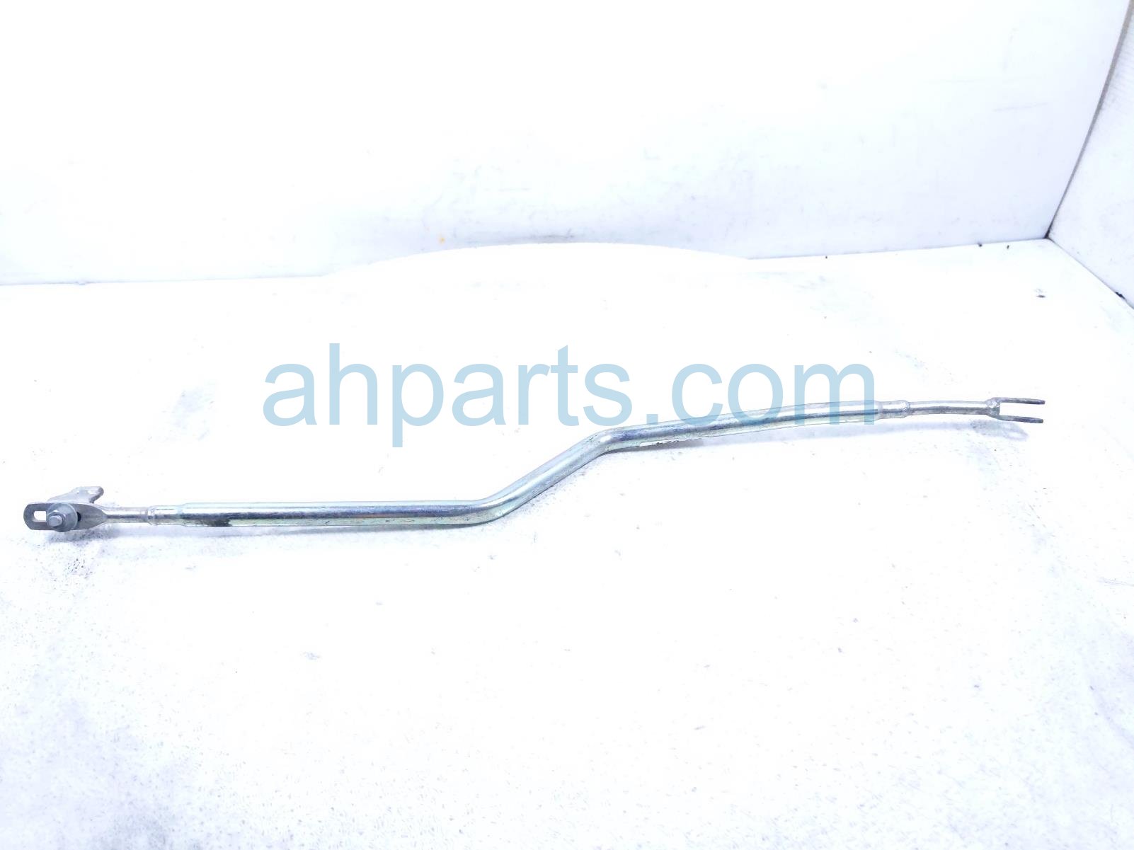 Lexus A/T SHIFT ROD - 2.5L RWD