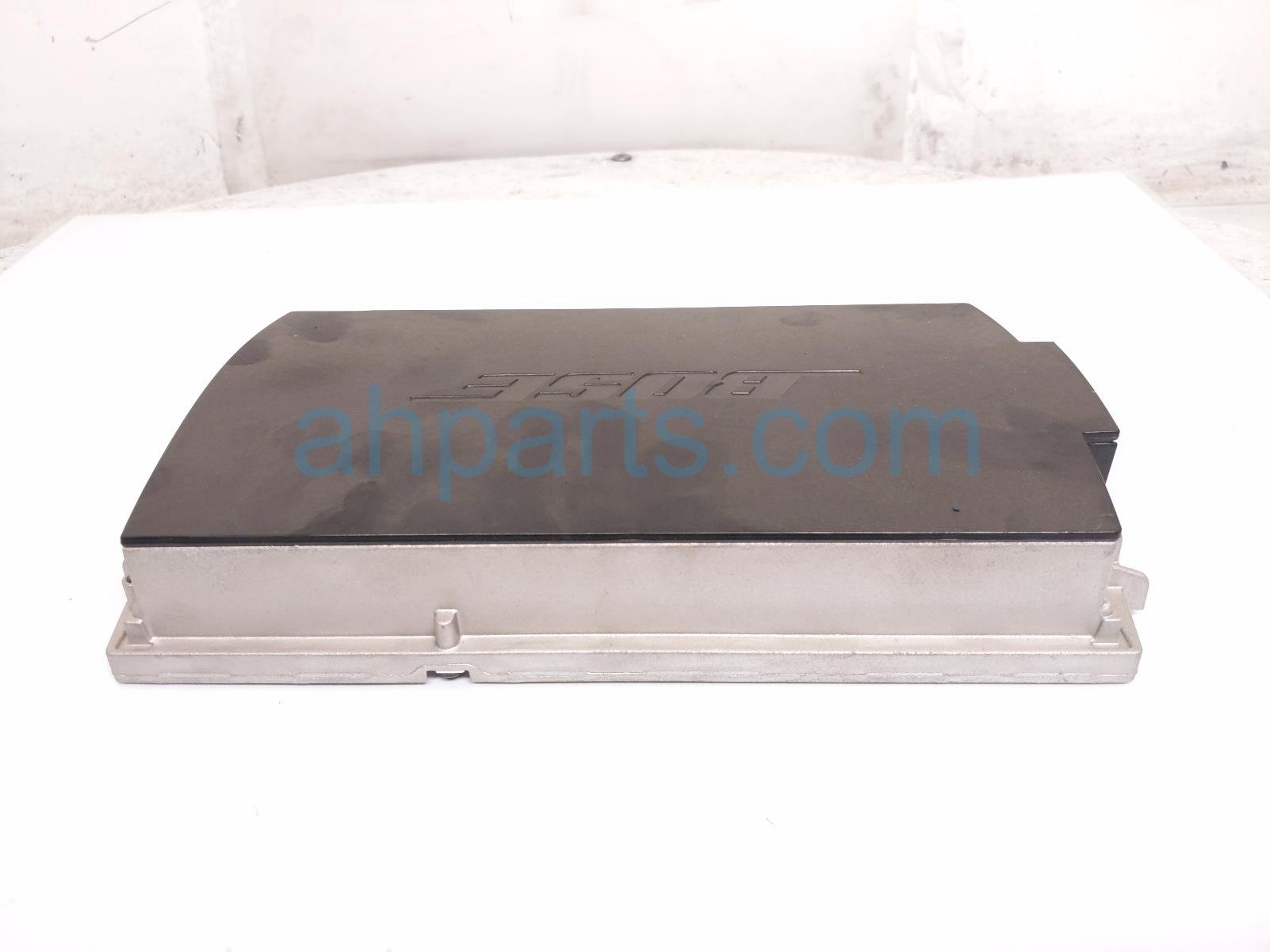 2014 Audi A6 Audi Bose Amplifier Assy 4G0 035 223 C Replacement 2014 Audi A6 Audi Bose Amplifier Assy 4G0 035 223 C Replacement thumbnail