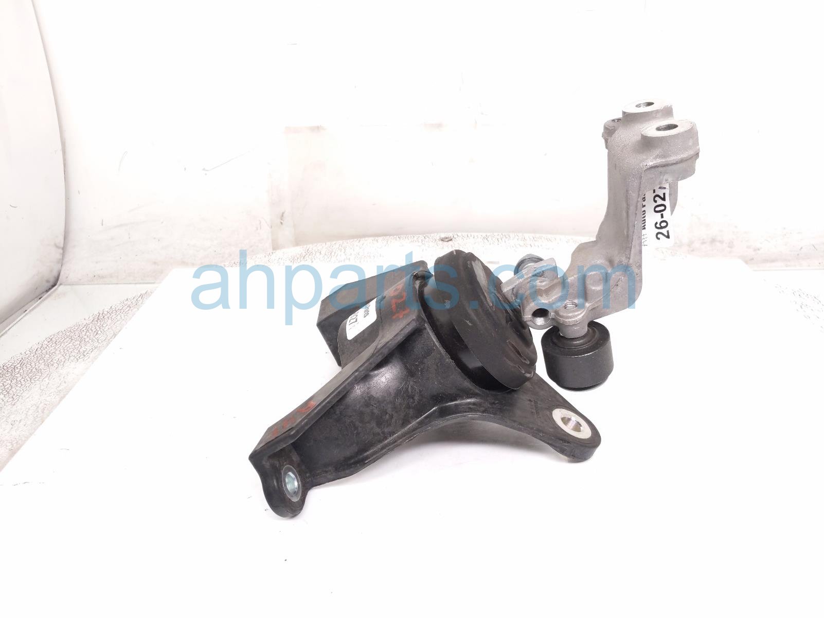 2025 Honda Pilot Engine/motor Passenger Side Engine Mount 3.5l Fwd 50620 T90 A01 Replacement 2025 Honda Pilot Engine/motor Passenger Side Engine Mount 3.5l Fwd 50620 T90 A01 Replacement thumbnail