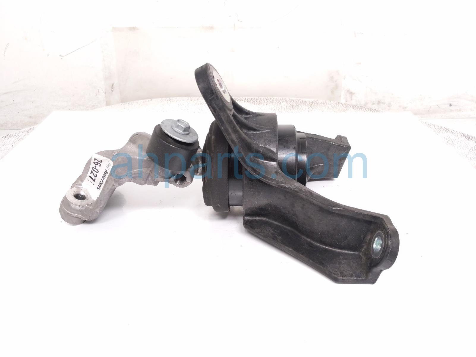 2025 Honda Pilot Engine/motor Passenger Side Engine Mount 3.5l Fwd 50620 T90 A01 Replacement 2025 Honda Pilot Engine/motor Passenger Side Engine Mount 3.5l Fwd 50620 T90 A01 Replacement thumbnail