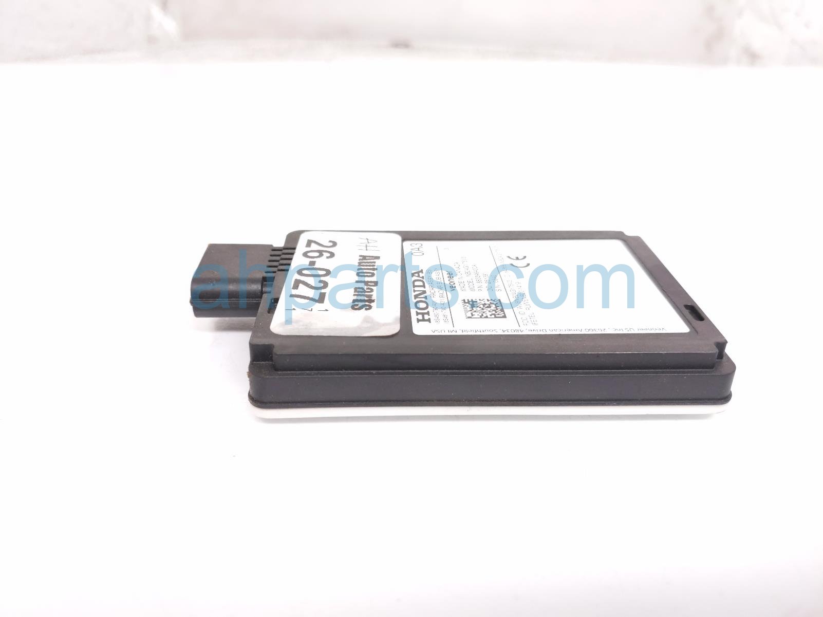 2025 Honda Pilot Rear Driver Blind Spot Radar W/bracket 8S461 T90 A31 Replacement 2025 Honda Pilot Rear Driver Blind Spot Radar W/bracket 8S461 T90 A31 Replacement thumbnail